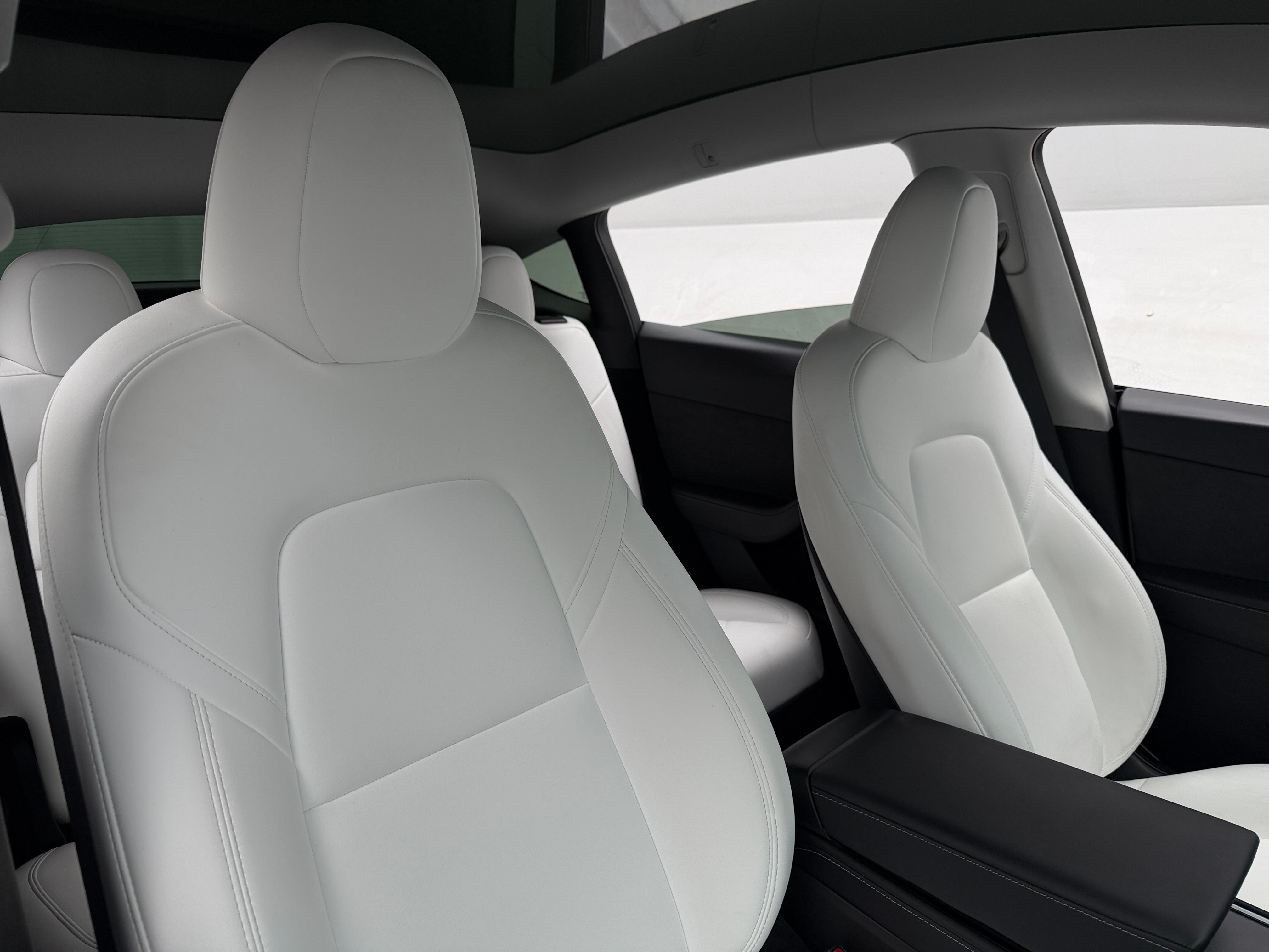 Used 2024 Tesla Model Y Performance with VIN 7SAYGDEFXRA262416 for sale in Auburn, WA