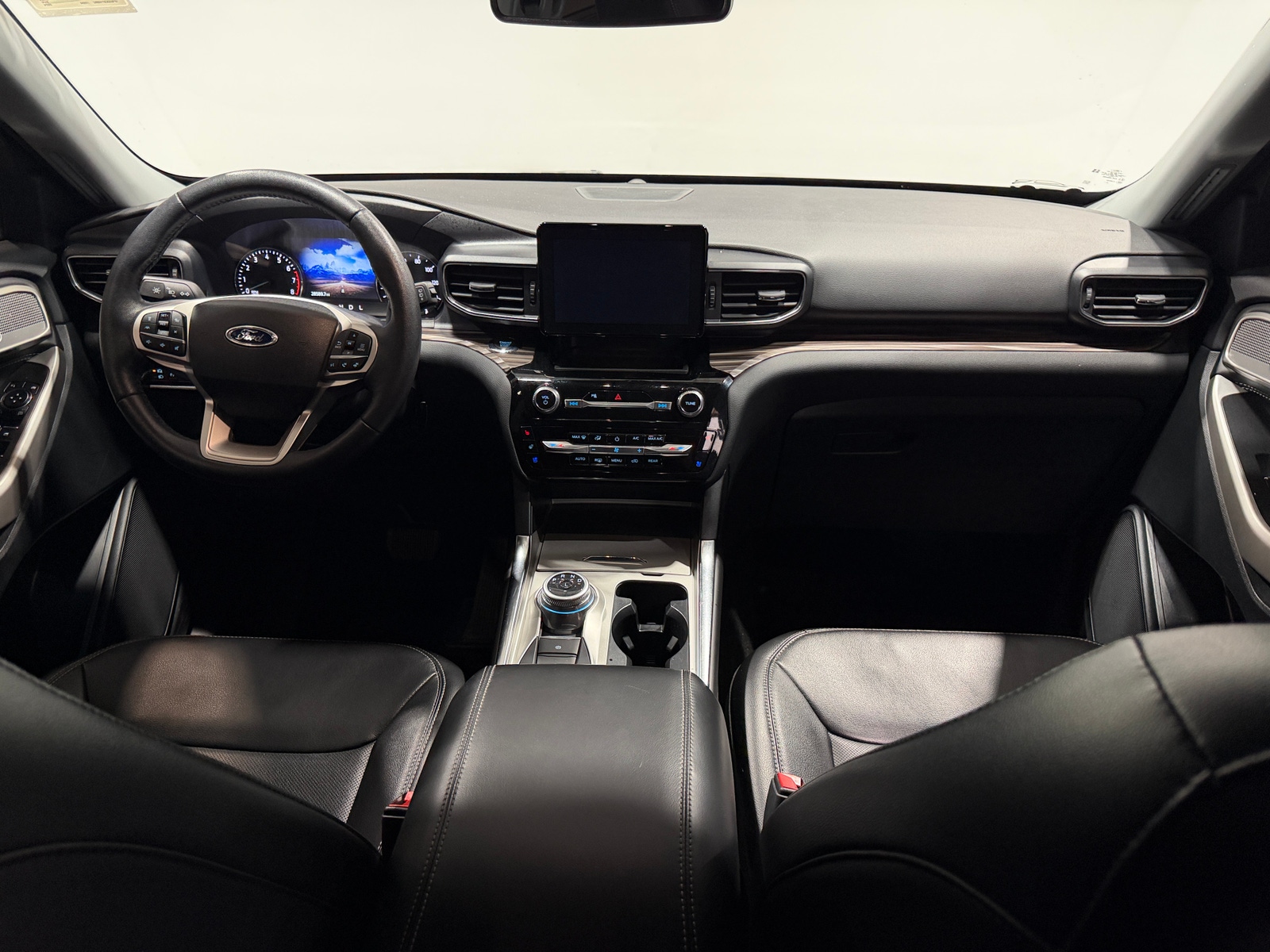 Thumbnail: 2024 Ford Explorer - 2