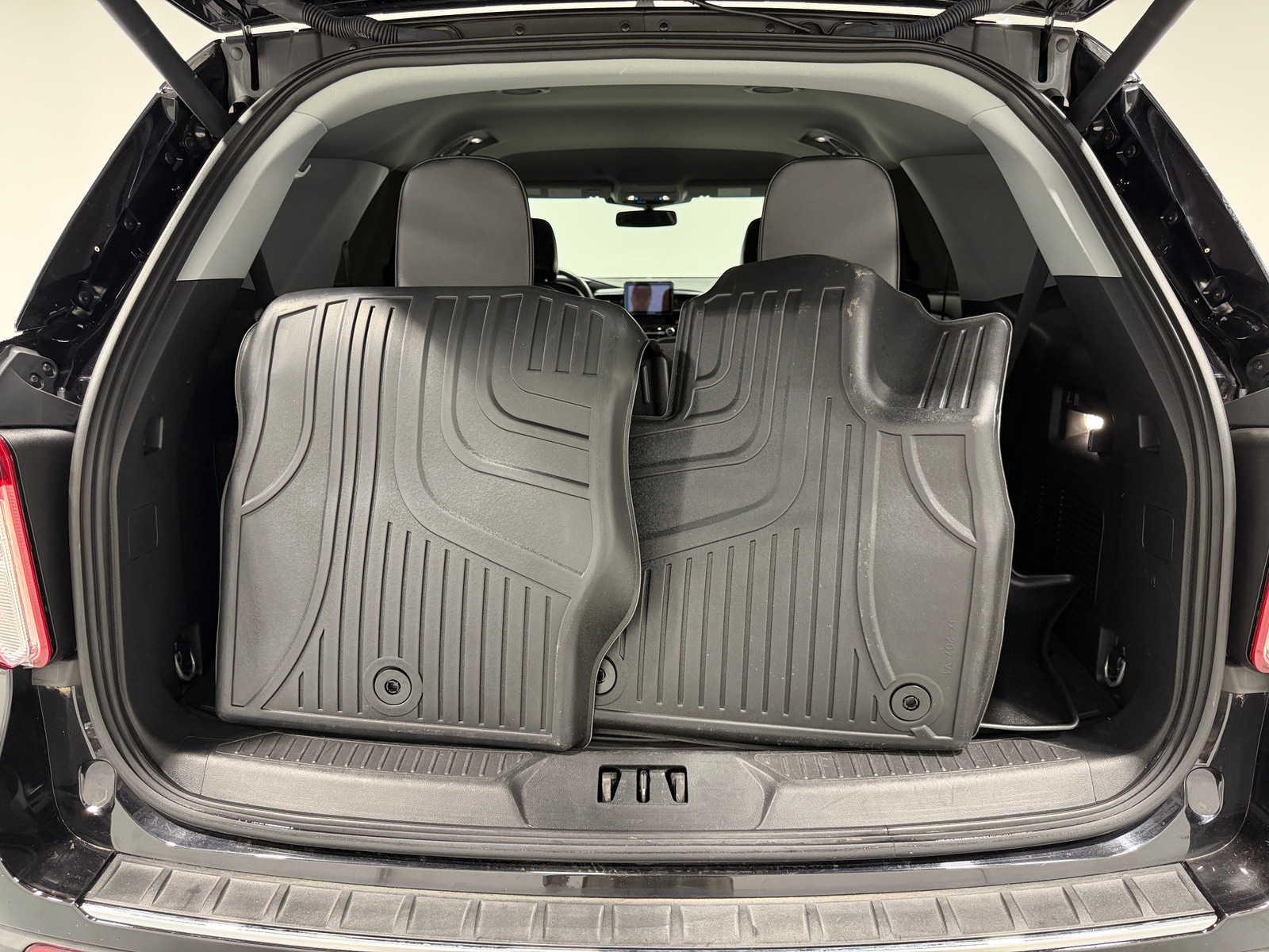 Thumbnail: 2024 Ford Explorer - 6