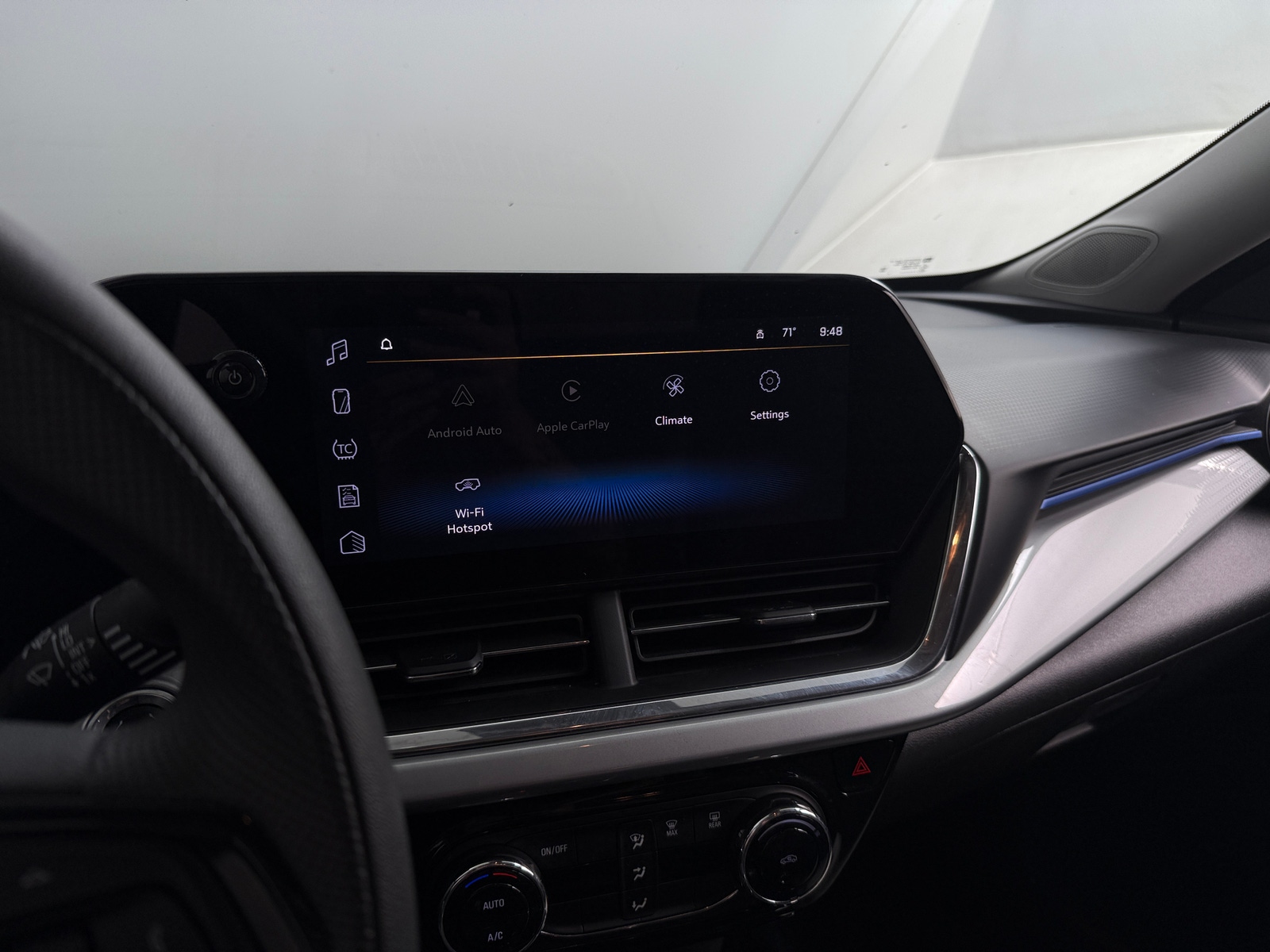 Thumbnail: 2026 Chevrolet Trax - 3