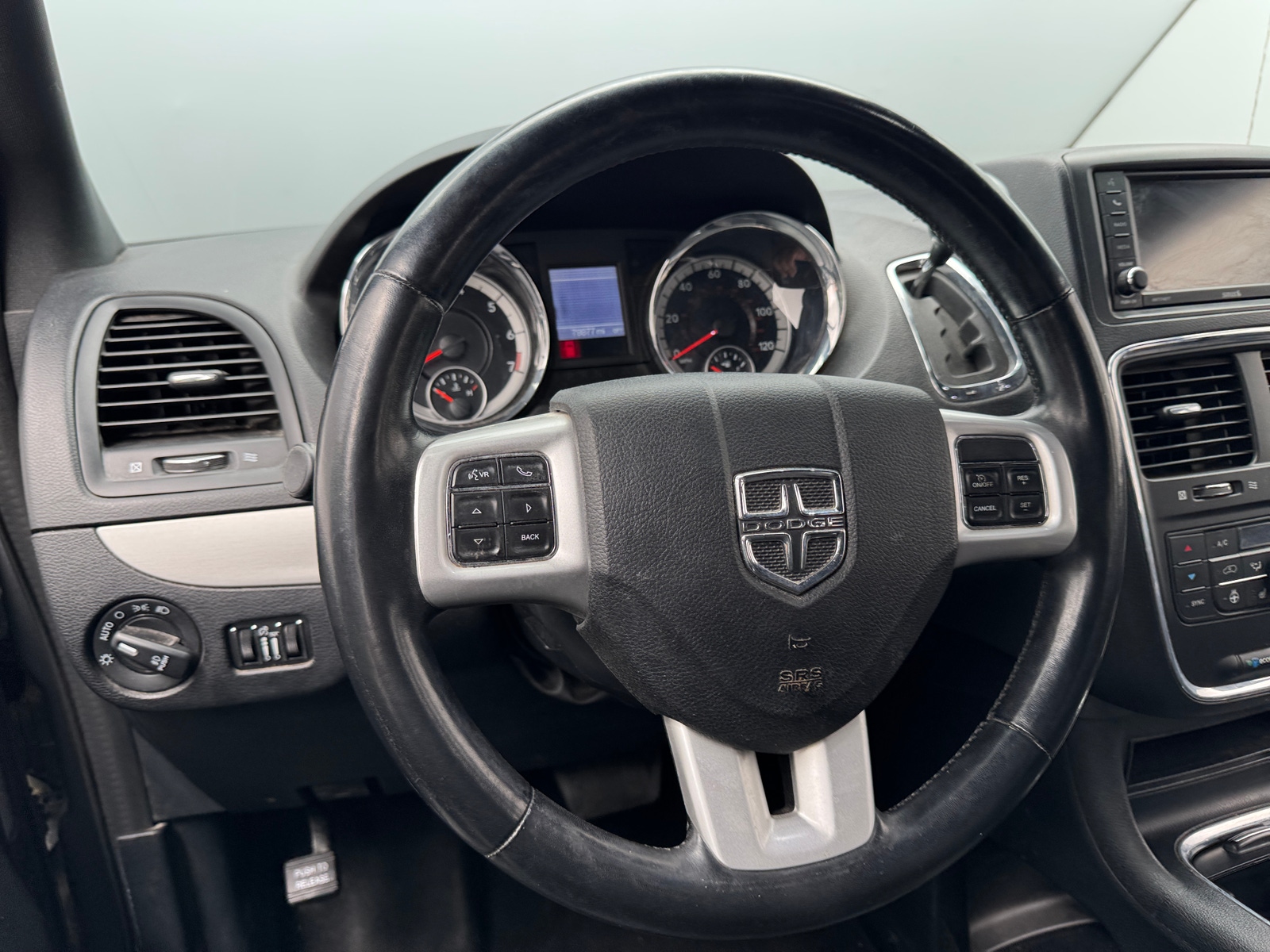 Thumbnail: 2020 Dodge Grand Caravan - 4
