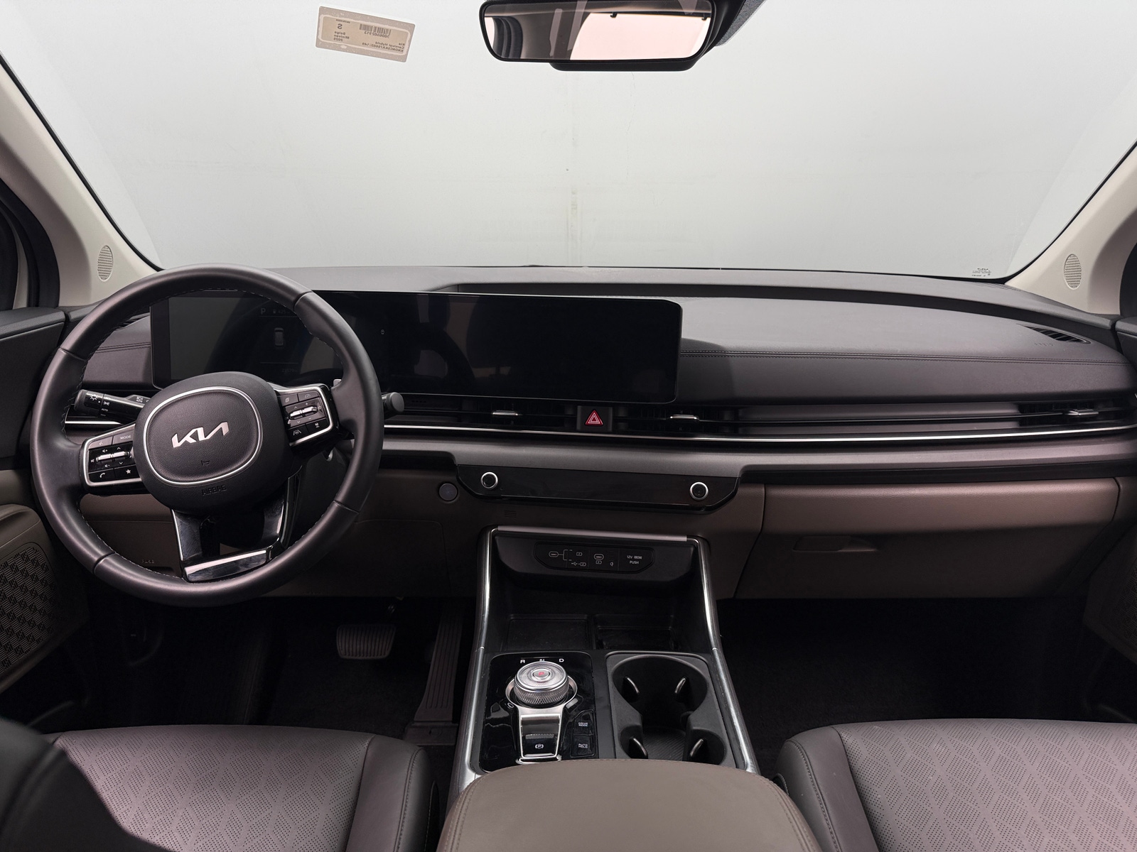 Thumbnail: 2025 Kia Carnival - 2