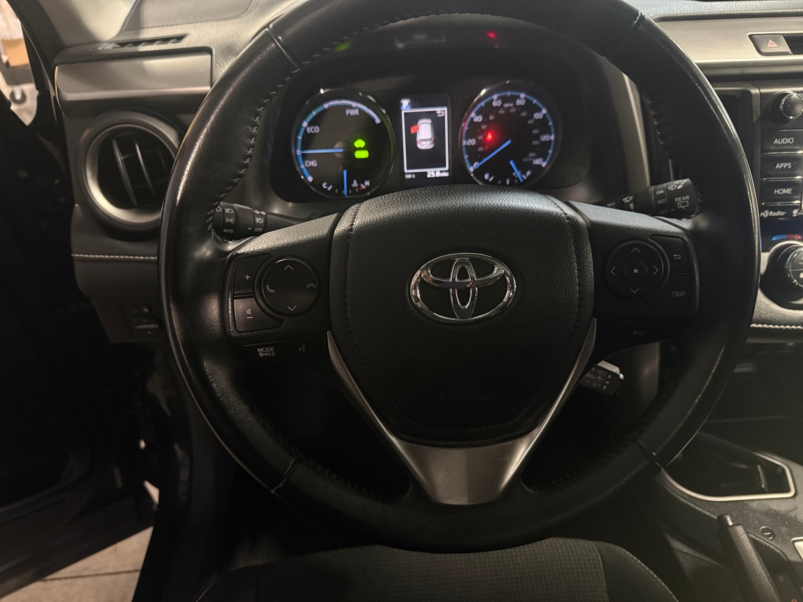 Thumbnail: 2018 Toyota RAV4 - 5