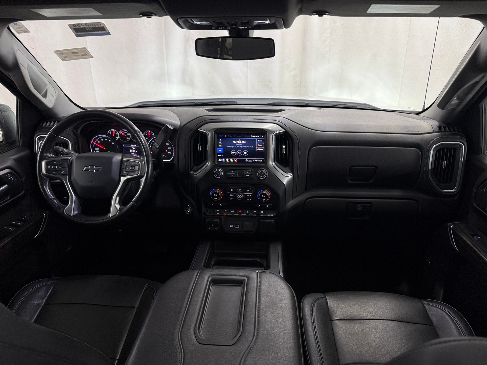 Thumbnail: 2020 Chevrolet Silverado 1500 - 3