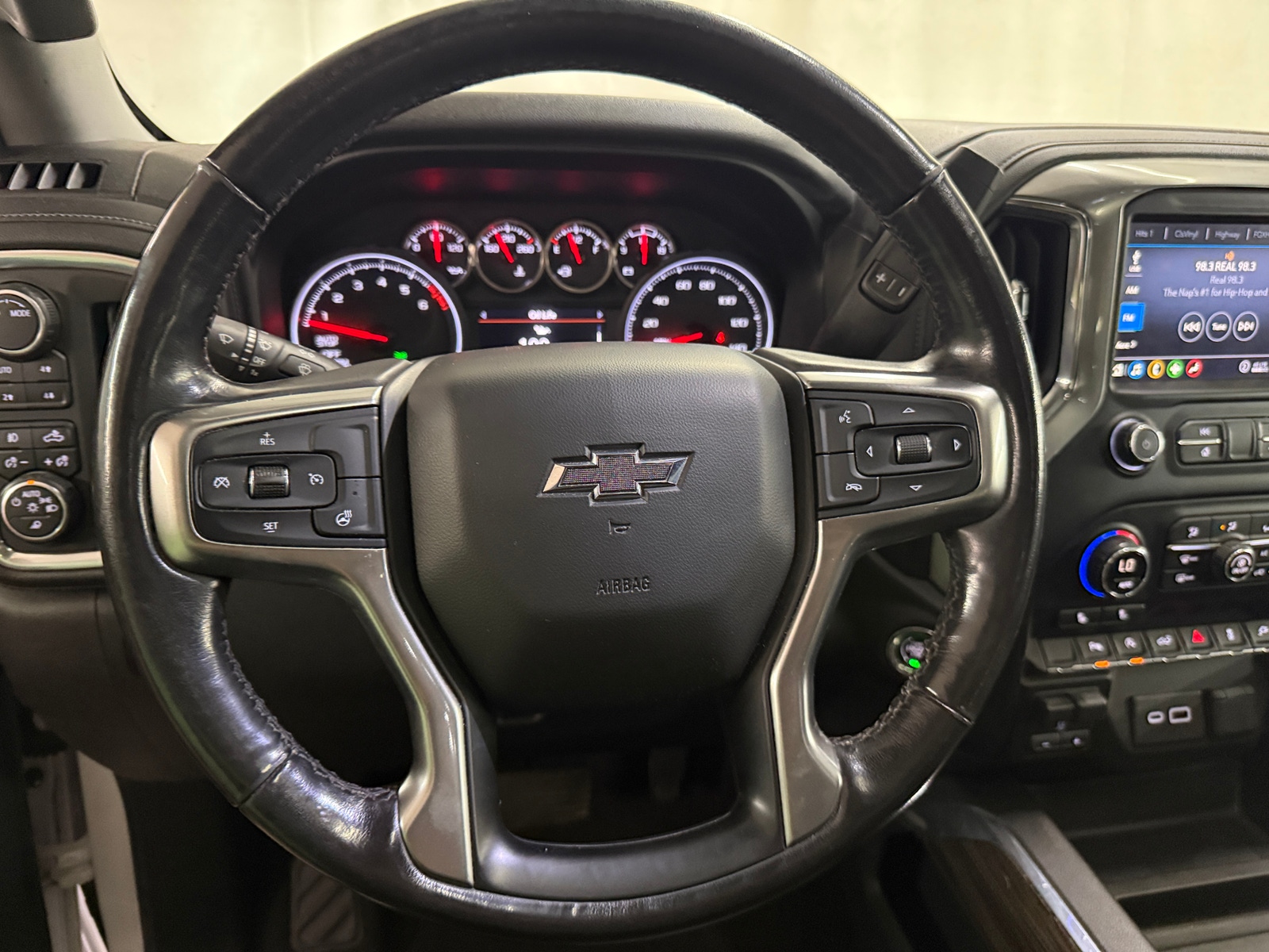 Thumbnail: 2020 Chevrolet Silverado 1500 - 5