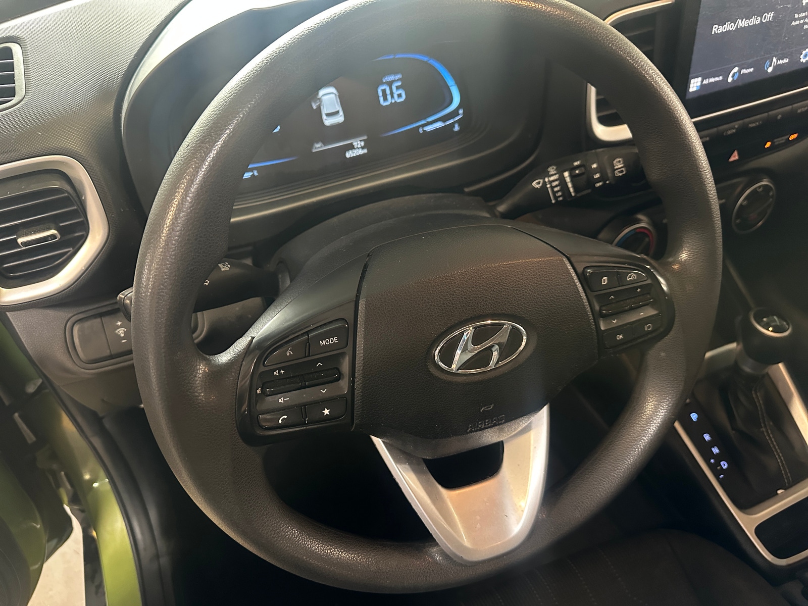 Thumbnail: 2023 Hyundai Venue - 5