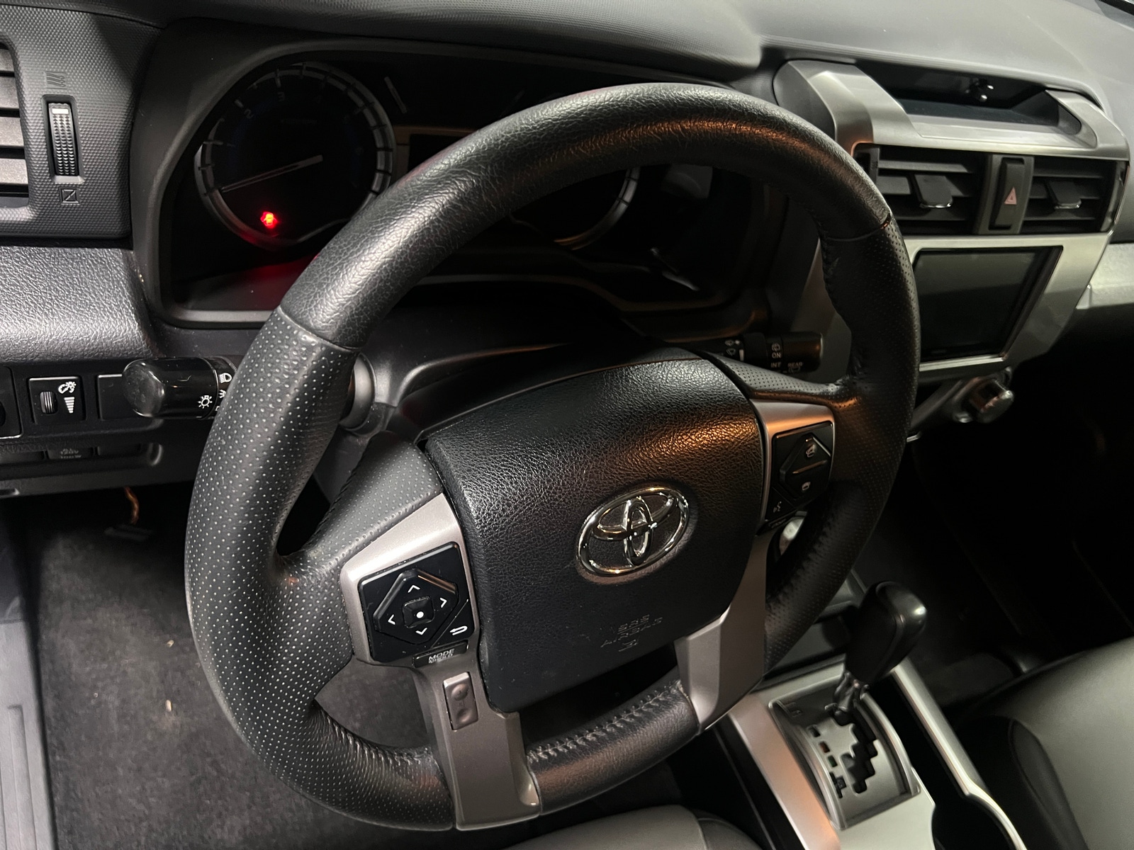 Thumbnail: 2019 Toyota 4Runner - 4