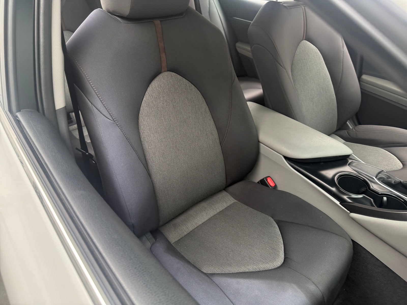 Thumbnail: 2018 Toyota Camry - 2
