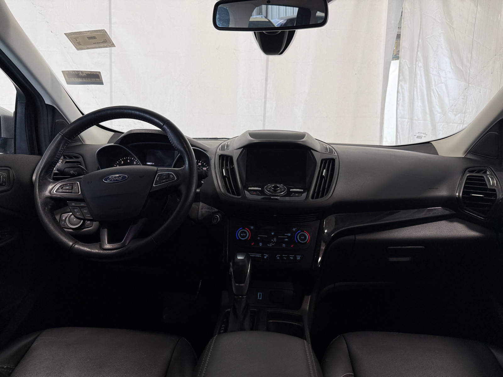 Thumbnail: 2019 Ford Escape - 2