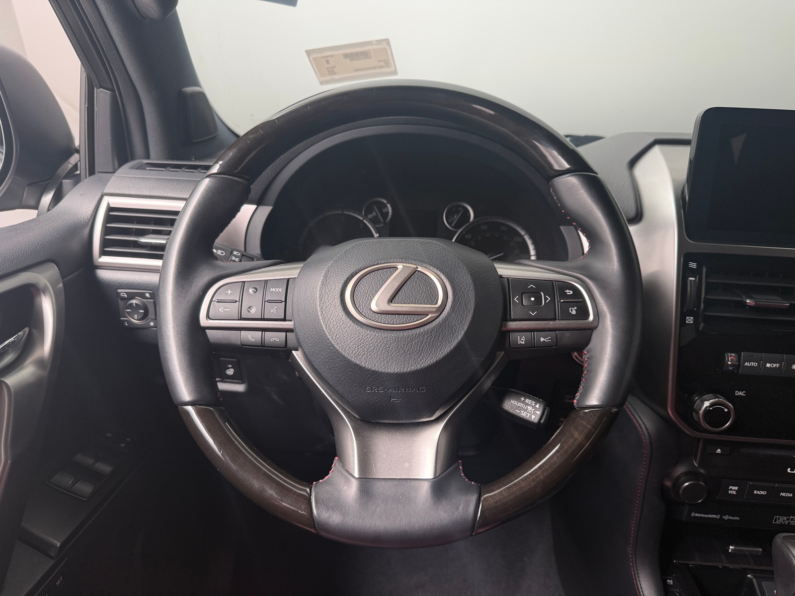 Thumbnail: 2023 Lexus GX - 5