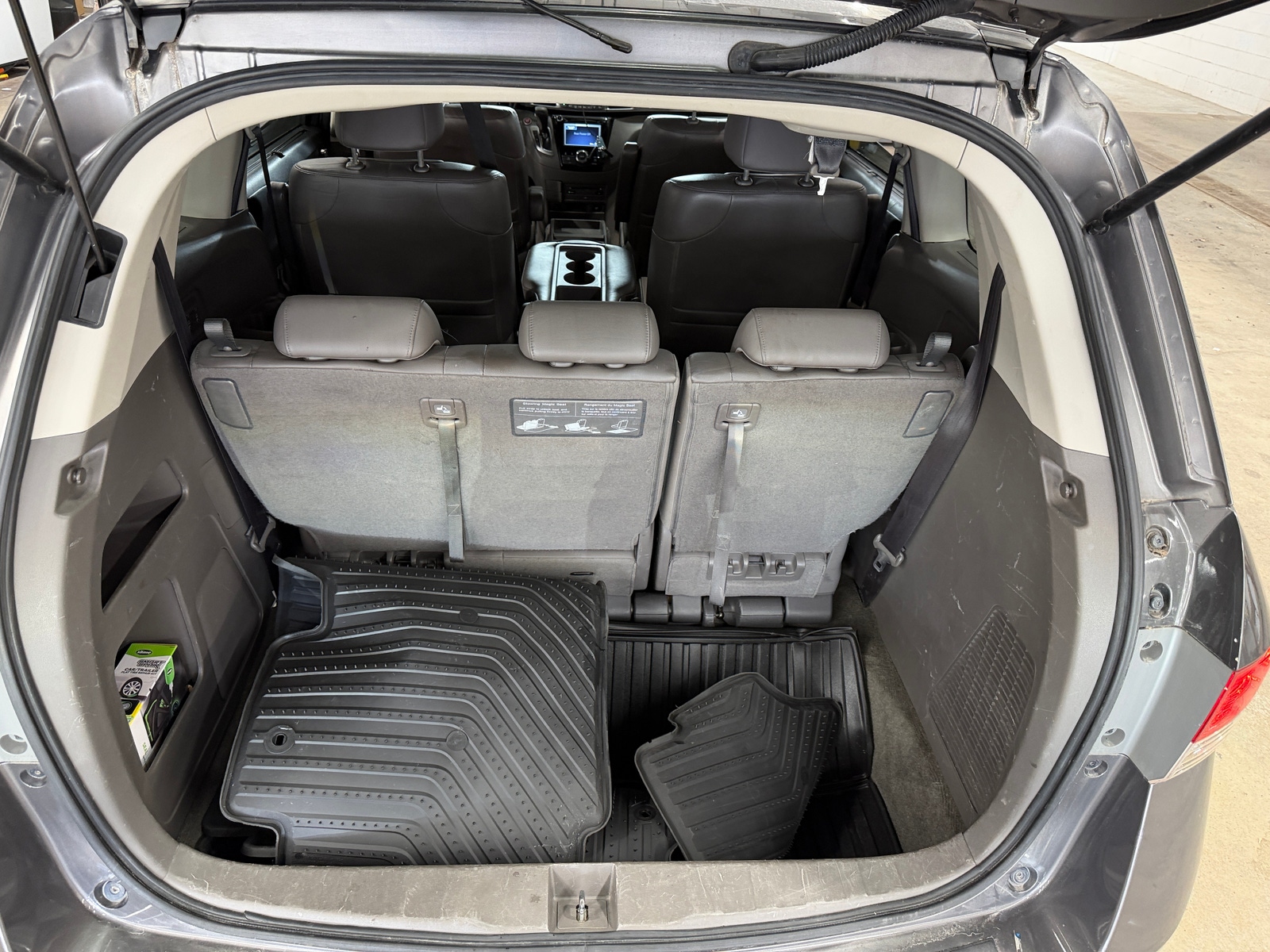 Thumbnail: 2014 Honda Odyssey - 6