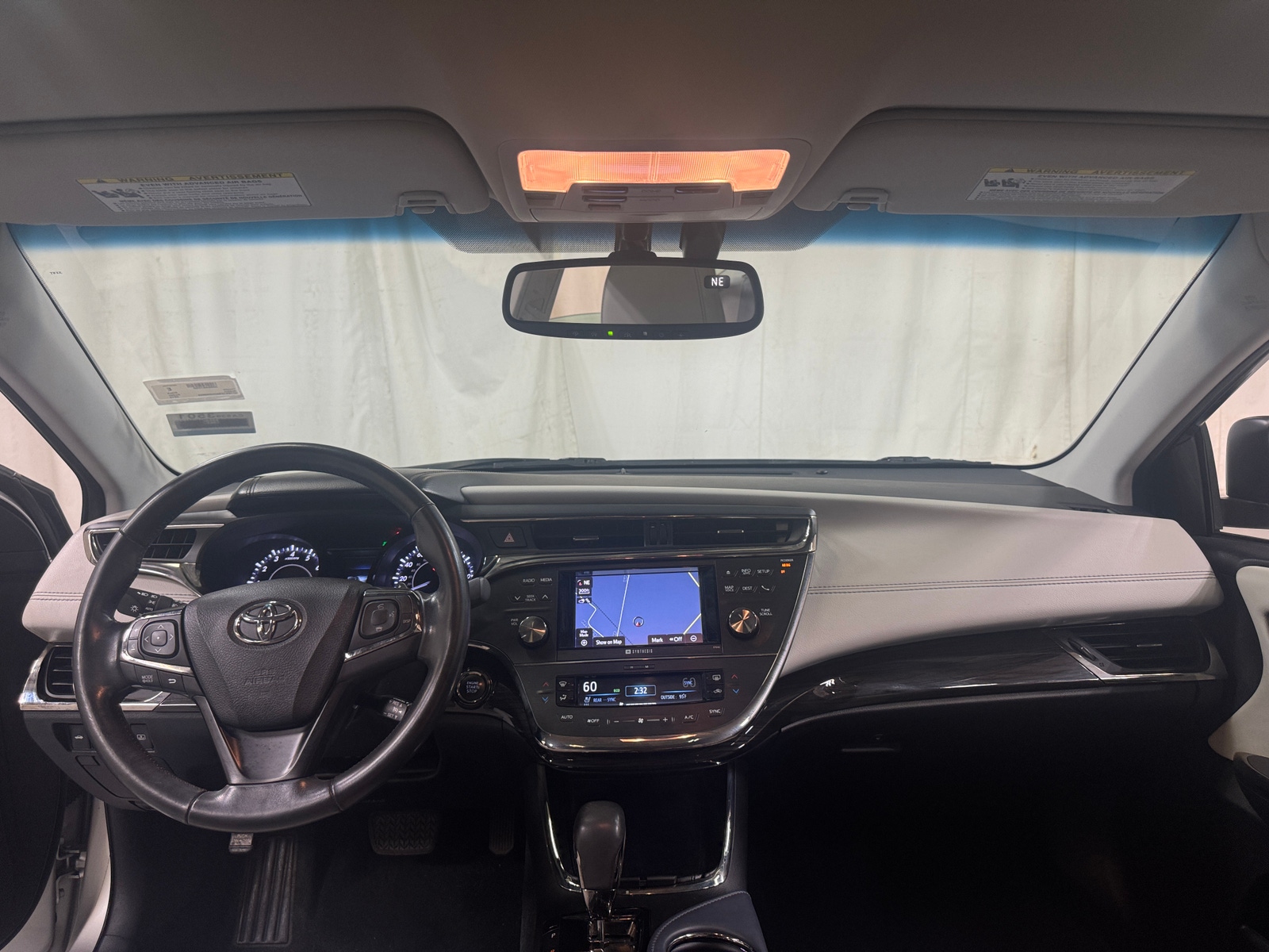 Thumbnail: 2013 Toyota Avalon - 2