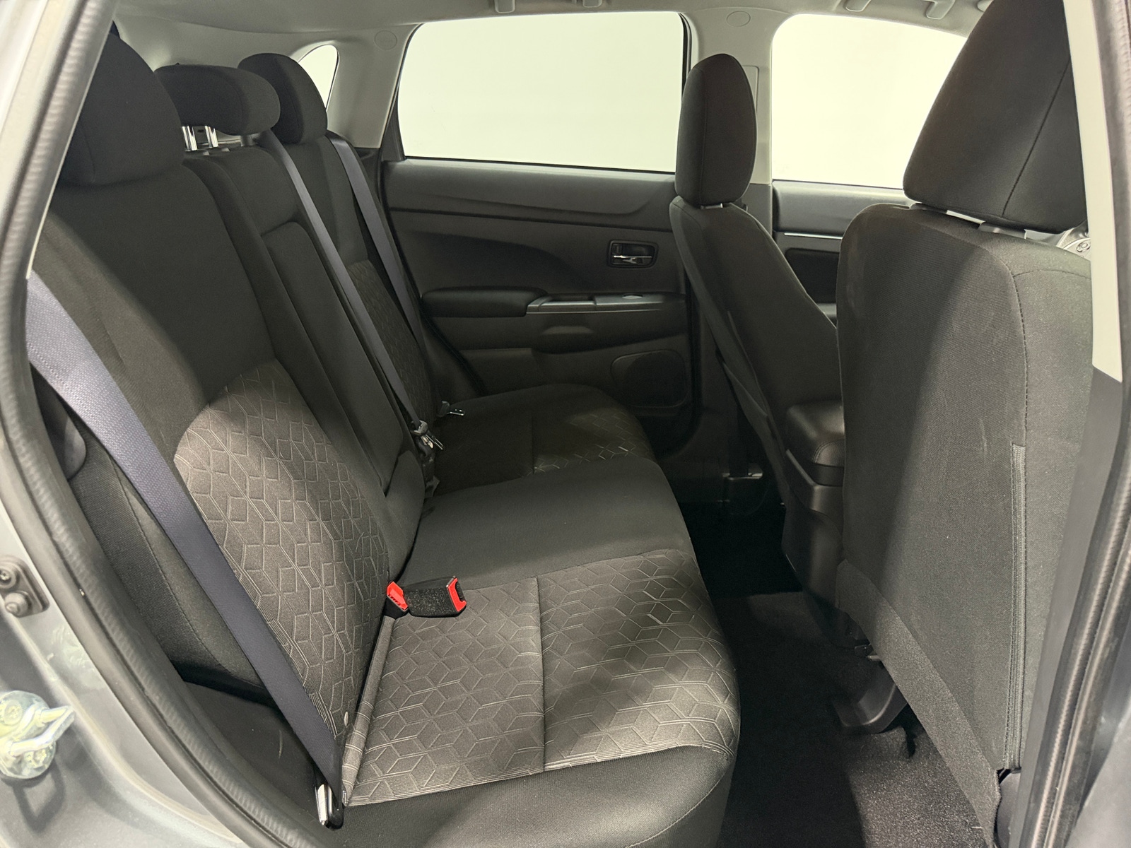 Thumbnail: 2025 Mitsubishi Outlander Sport - 6