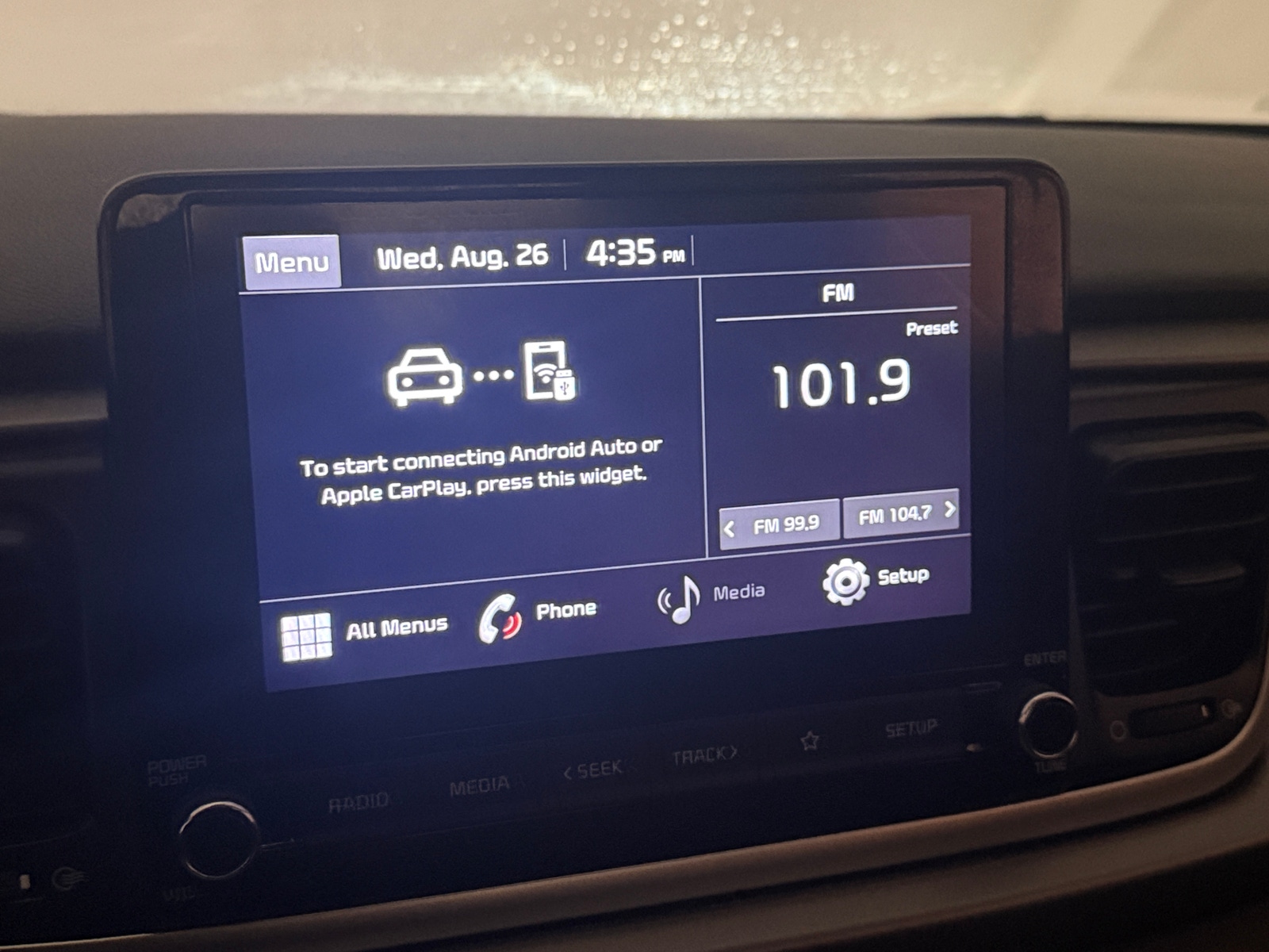 Thumbnail: 2021 Kia Rio - 4