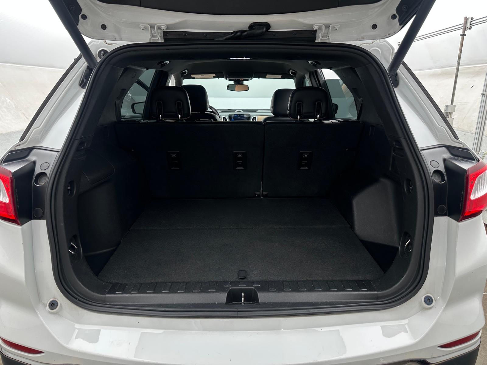 Thumbnail: 2019 Chevrolet Equinox - 6