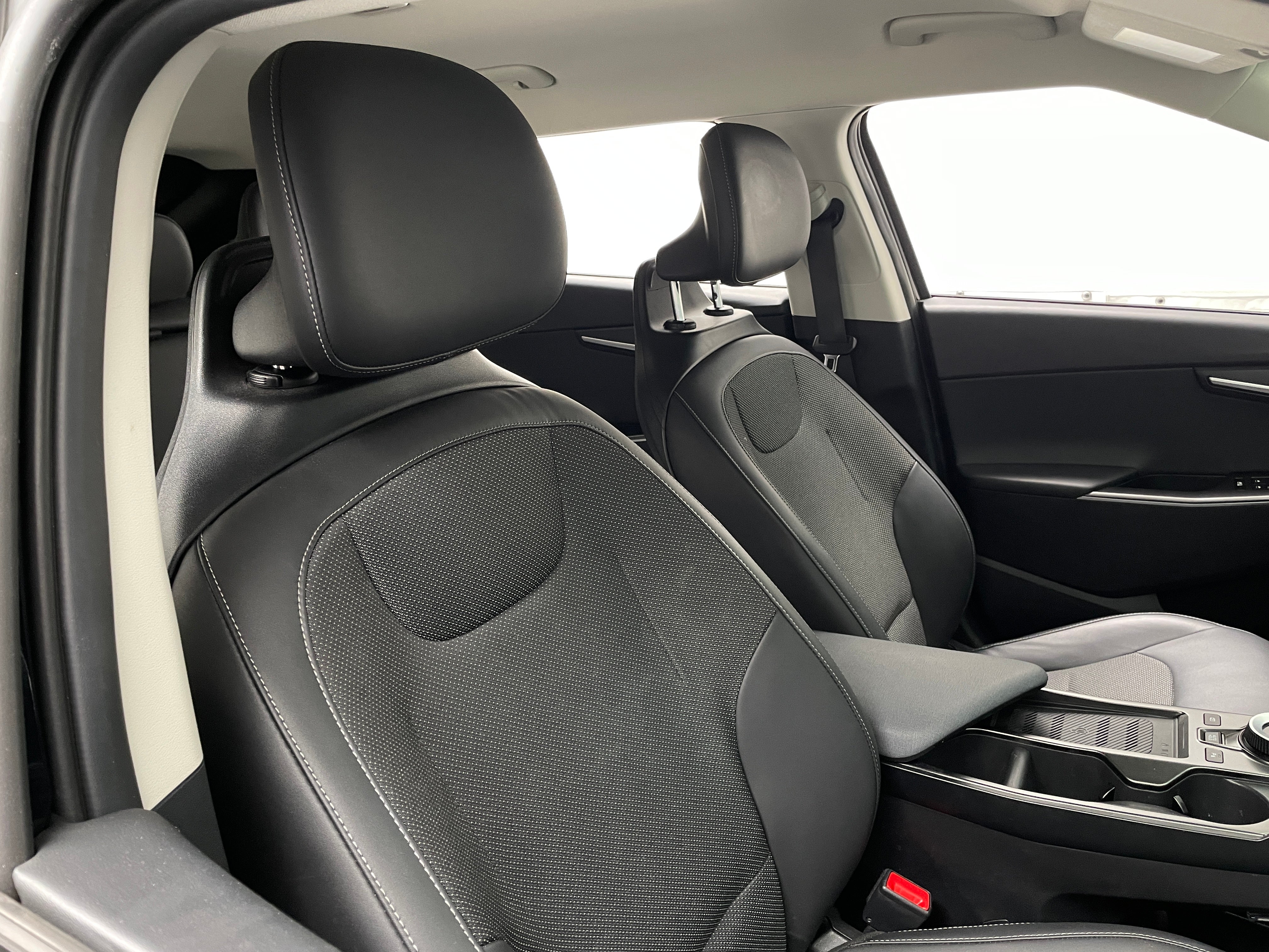 2024 Kia EV6 Light L/R