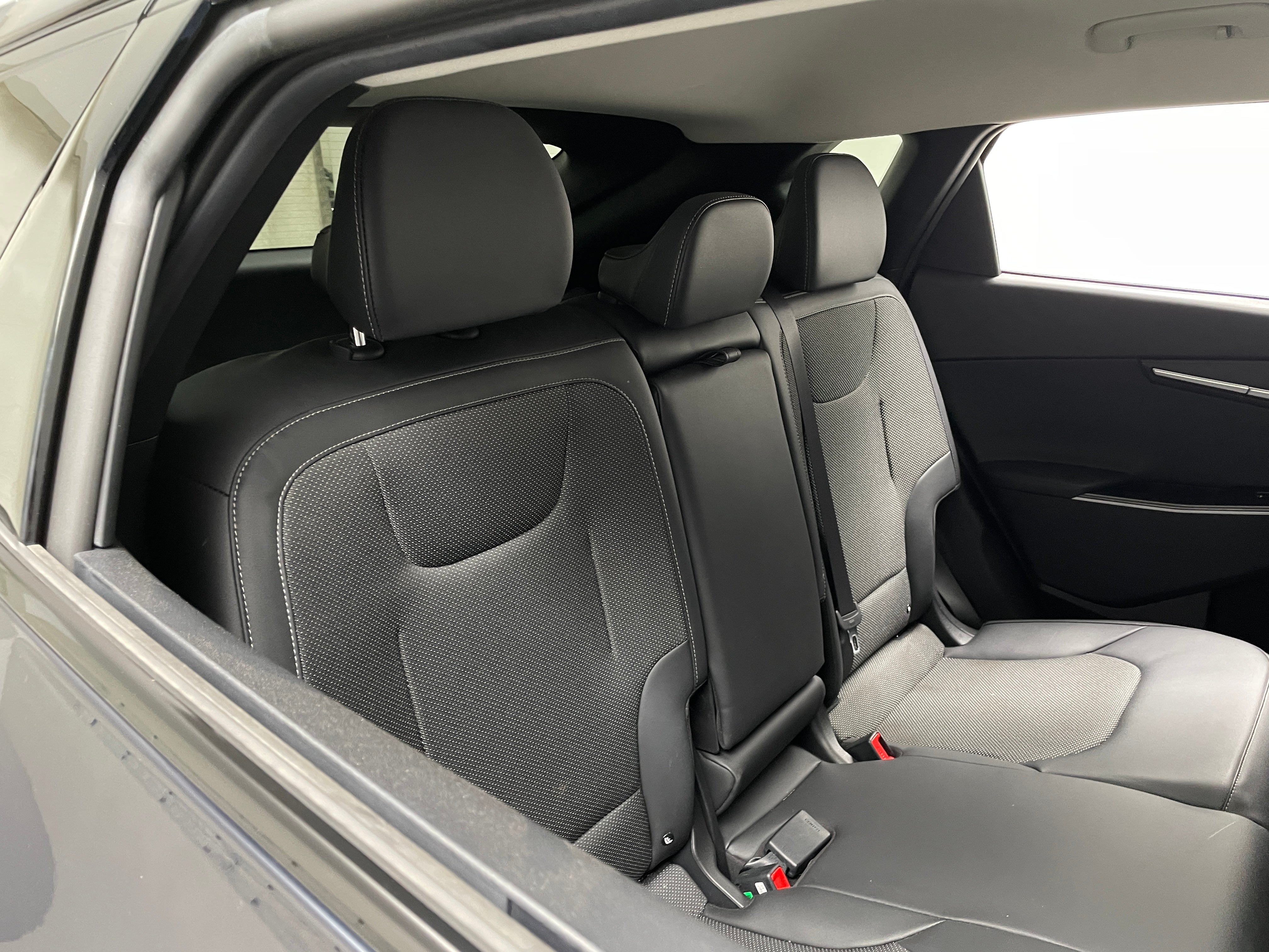 Used 2024 Kia EV6 Light L/R with VIN KNDC3DLC3R5221061 for sale in Auburn, WA