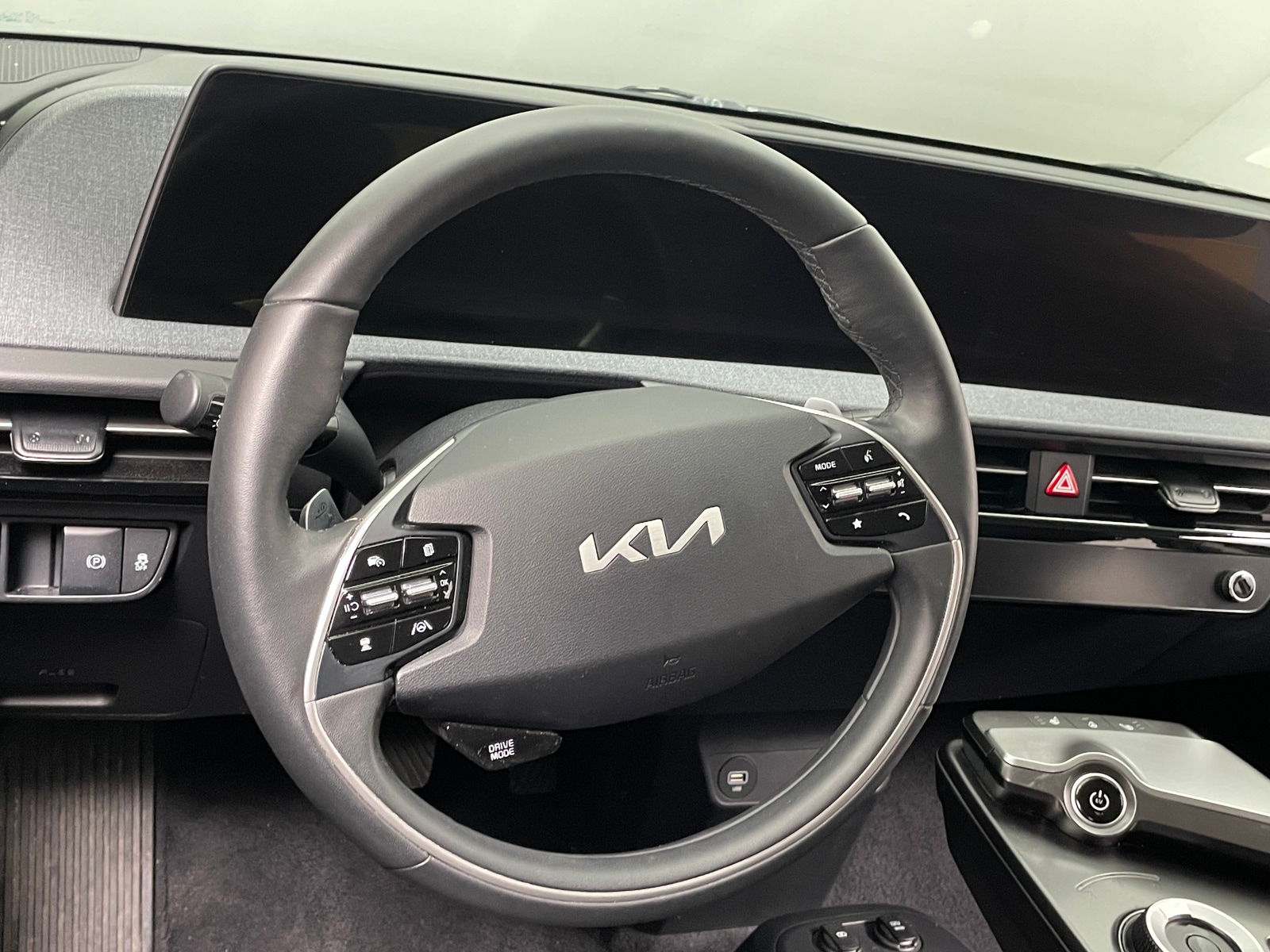 Thumbnail: 2024 Kia EV6 - 4