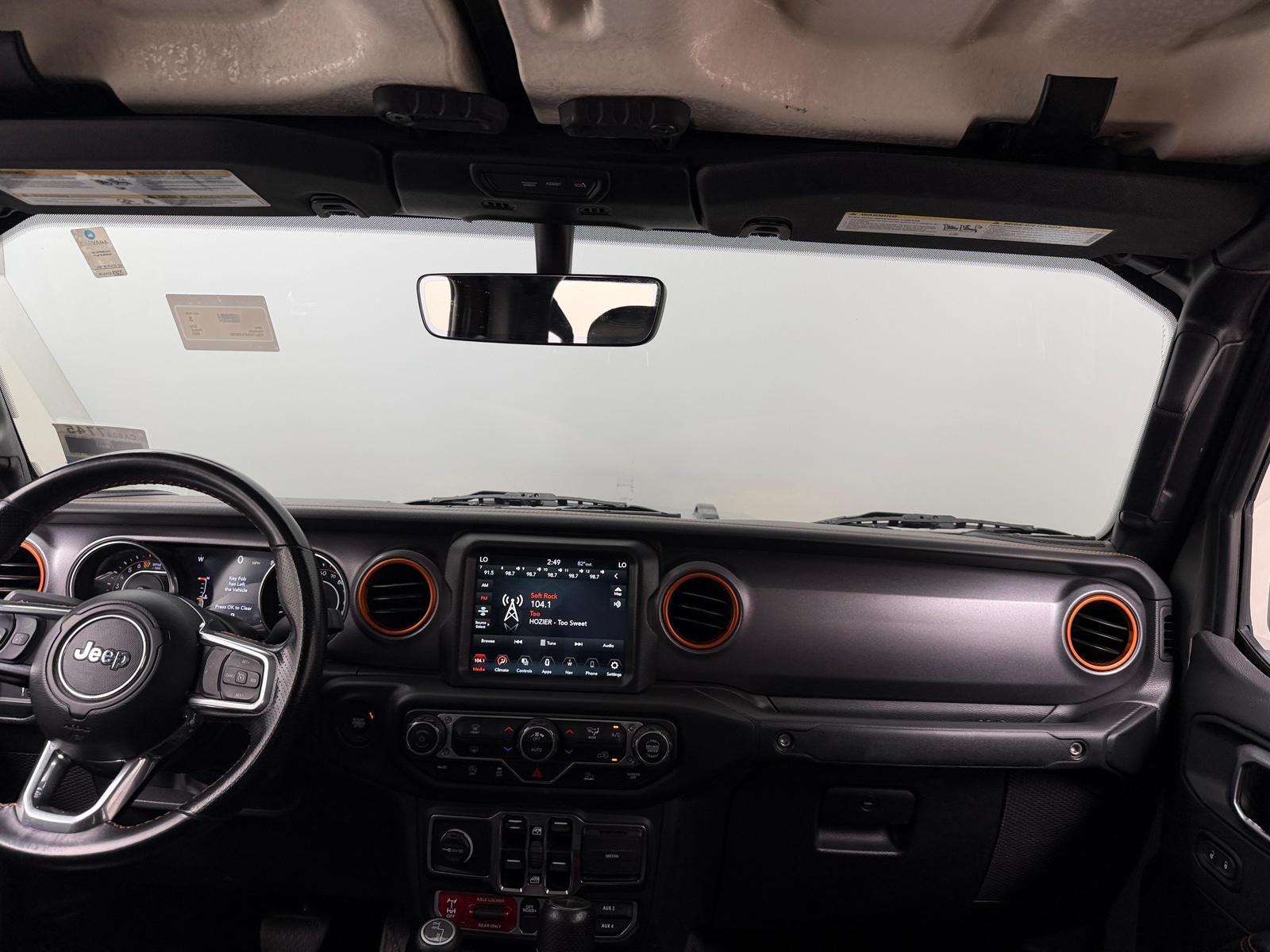 Thumbnail: 2023 Jeep Gladiator - 2