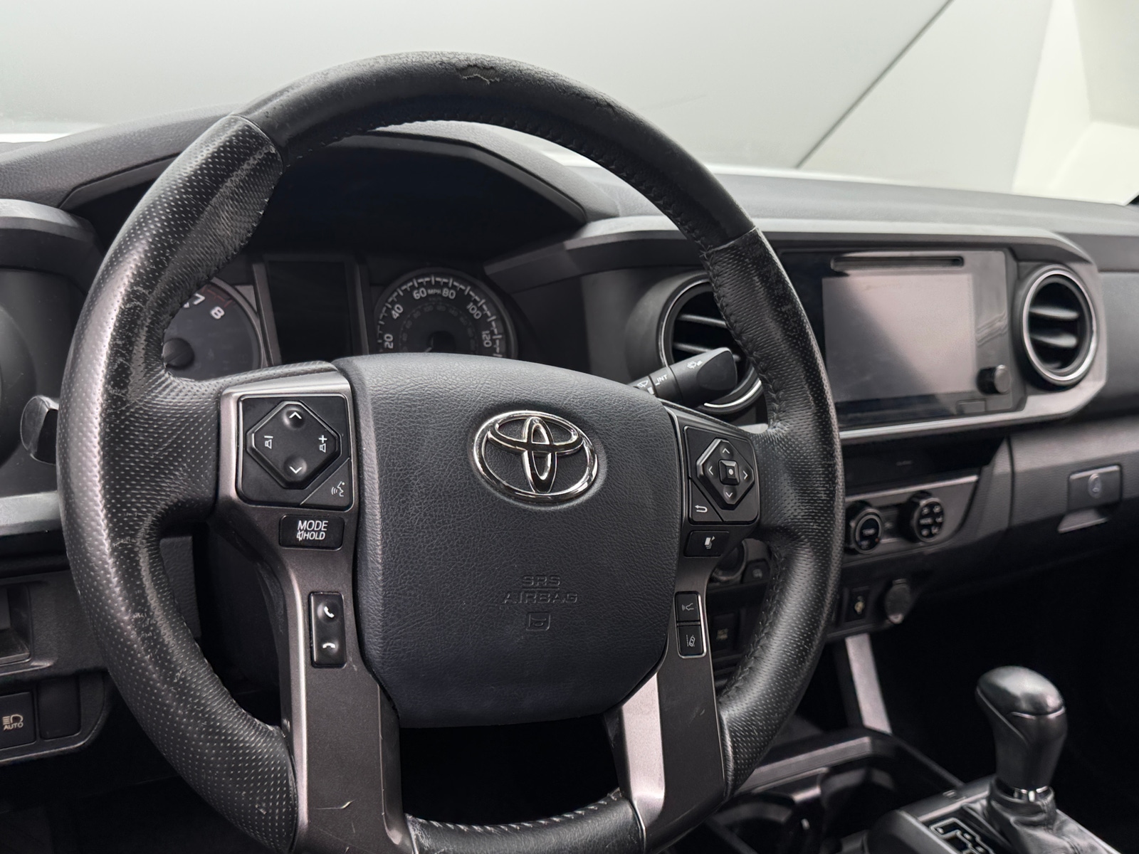 Thumbnail: 2018 Toyota Tacoma - 5