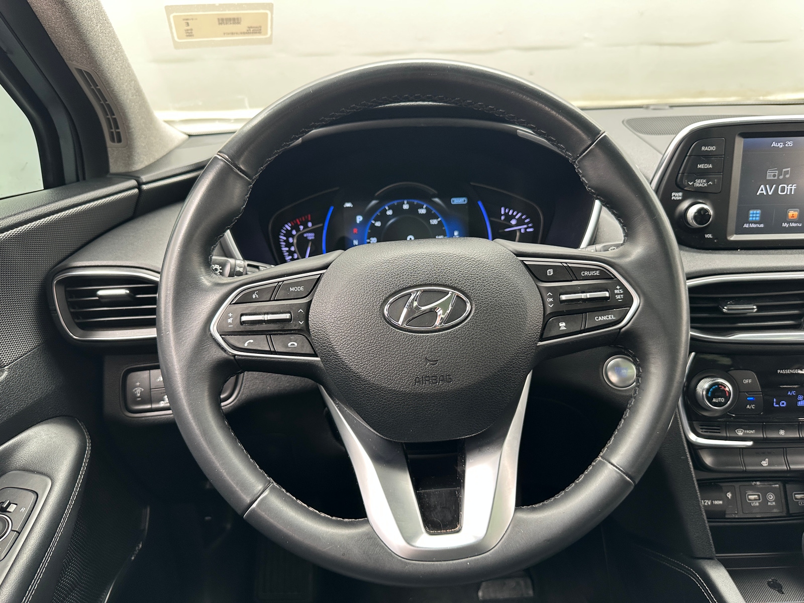 Thumbnail: 2020 Hyundai Santa Fe - 4