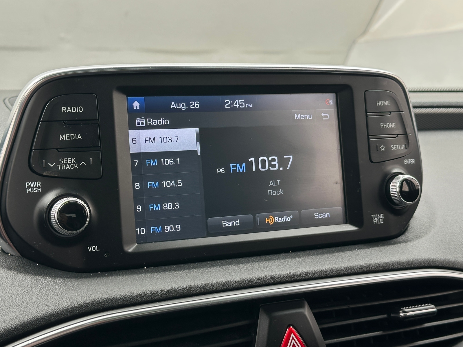 Thumbnail: 2020 Hyundai Santa Fe - 3