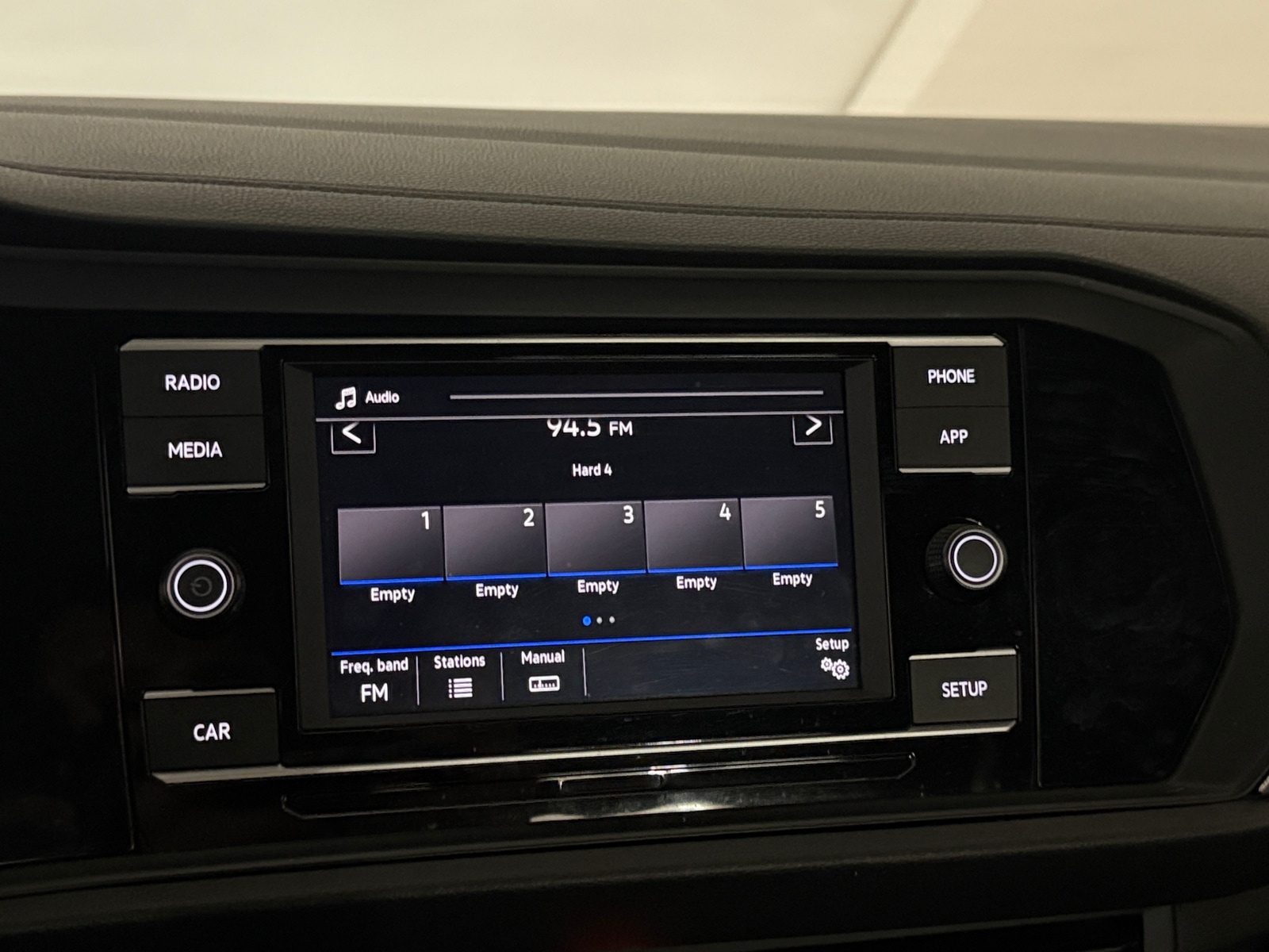 Thumbnail: 2019 Volkswagen Jetta - 3