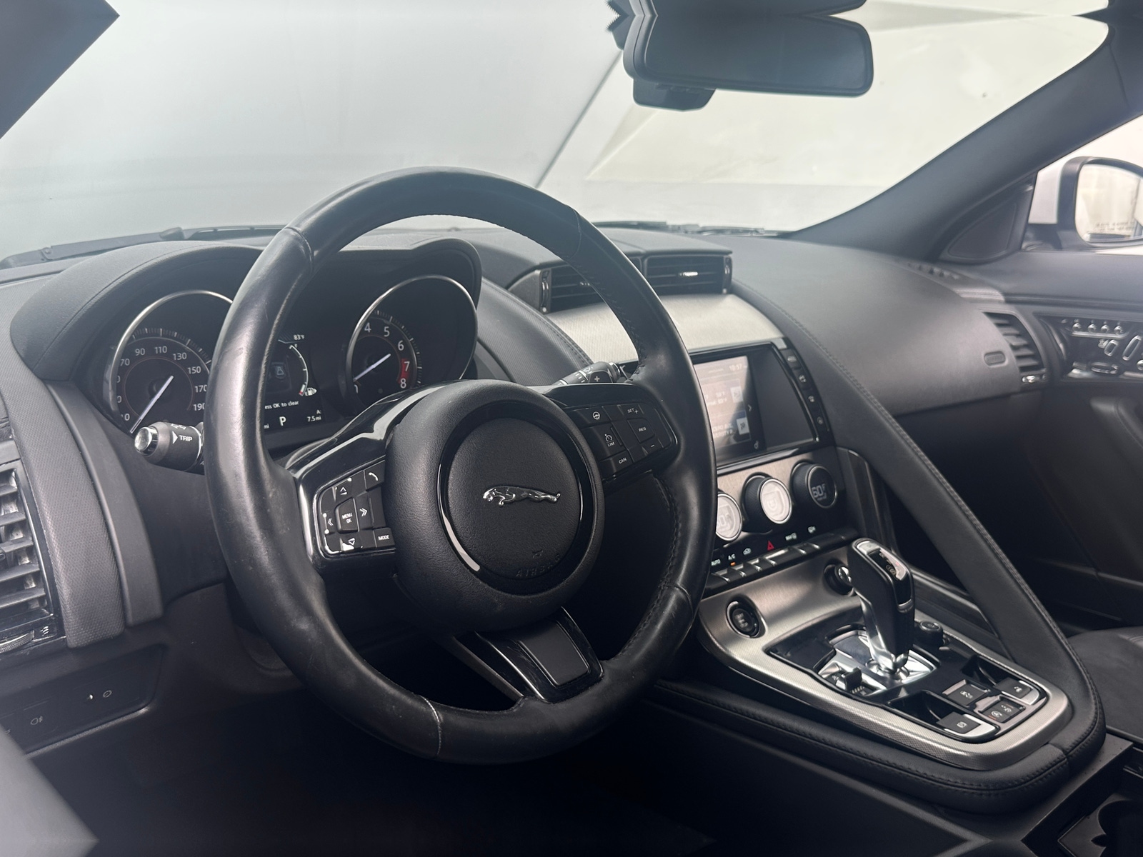 Thumbnail: 2016 Jaguar F-Type - 2