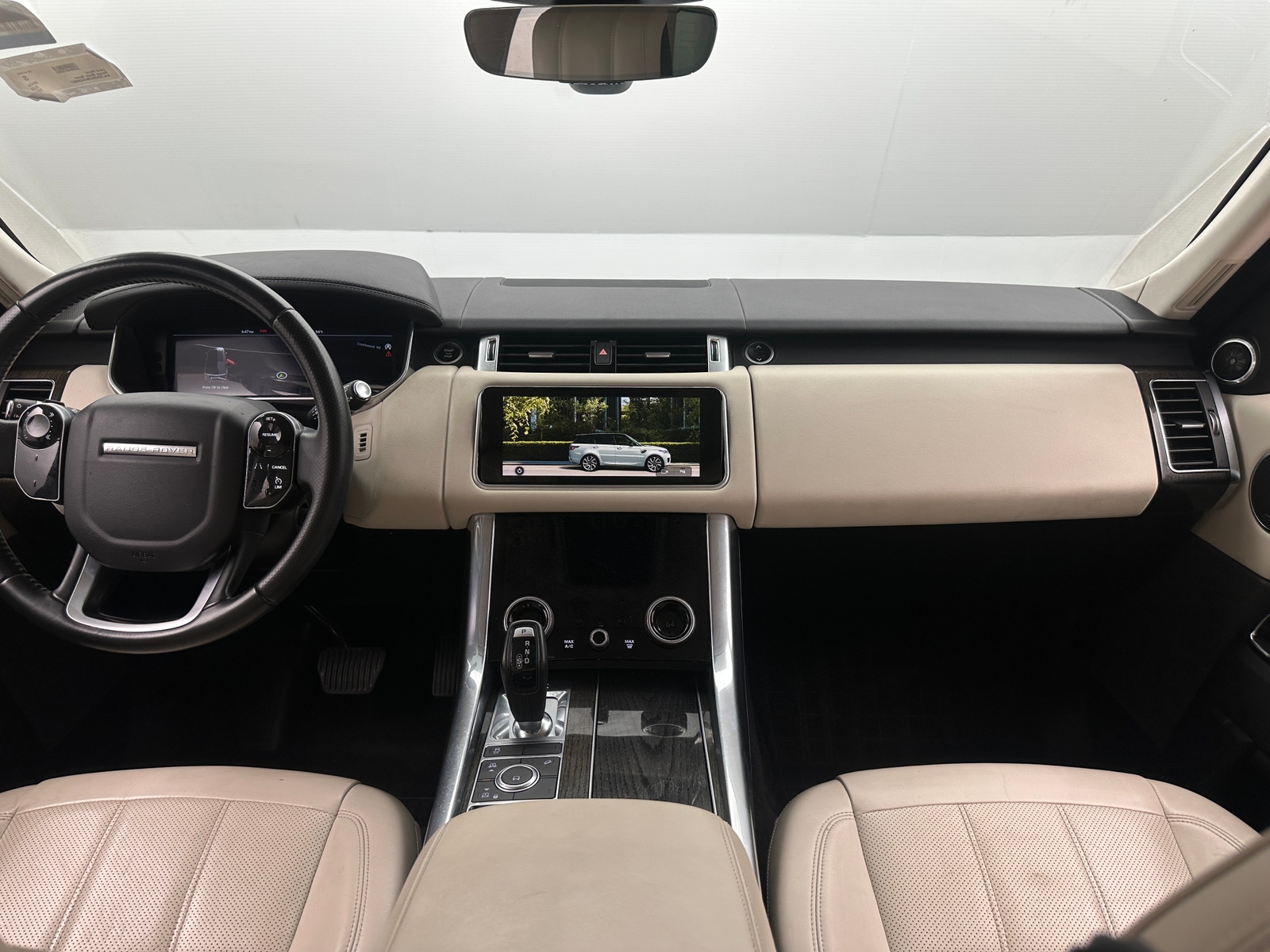 Thumbnail: 2019 Land Rover Range Rover Sport - 2