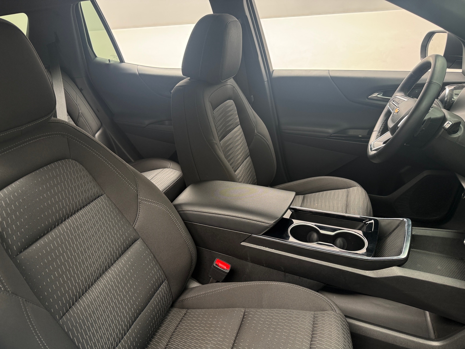 Thumbnail: 2025 Chevrolet Equinox - 2