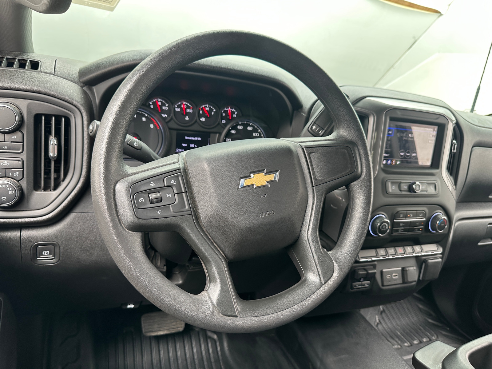 Thumbnail: 2024 Chevrolet Silverado 3500 - 5