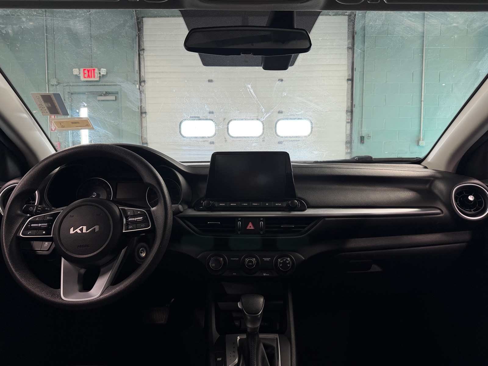 Thumbnail: 2023 Kia Forte - 3