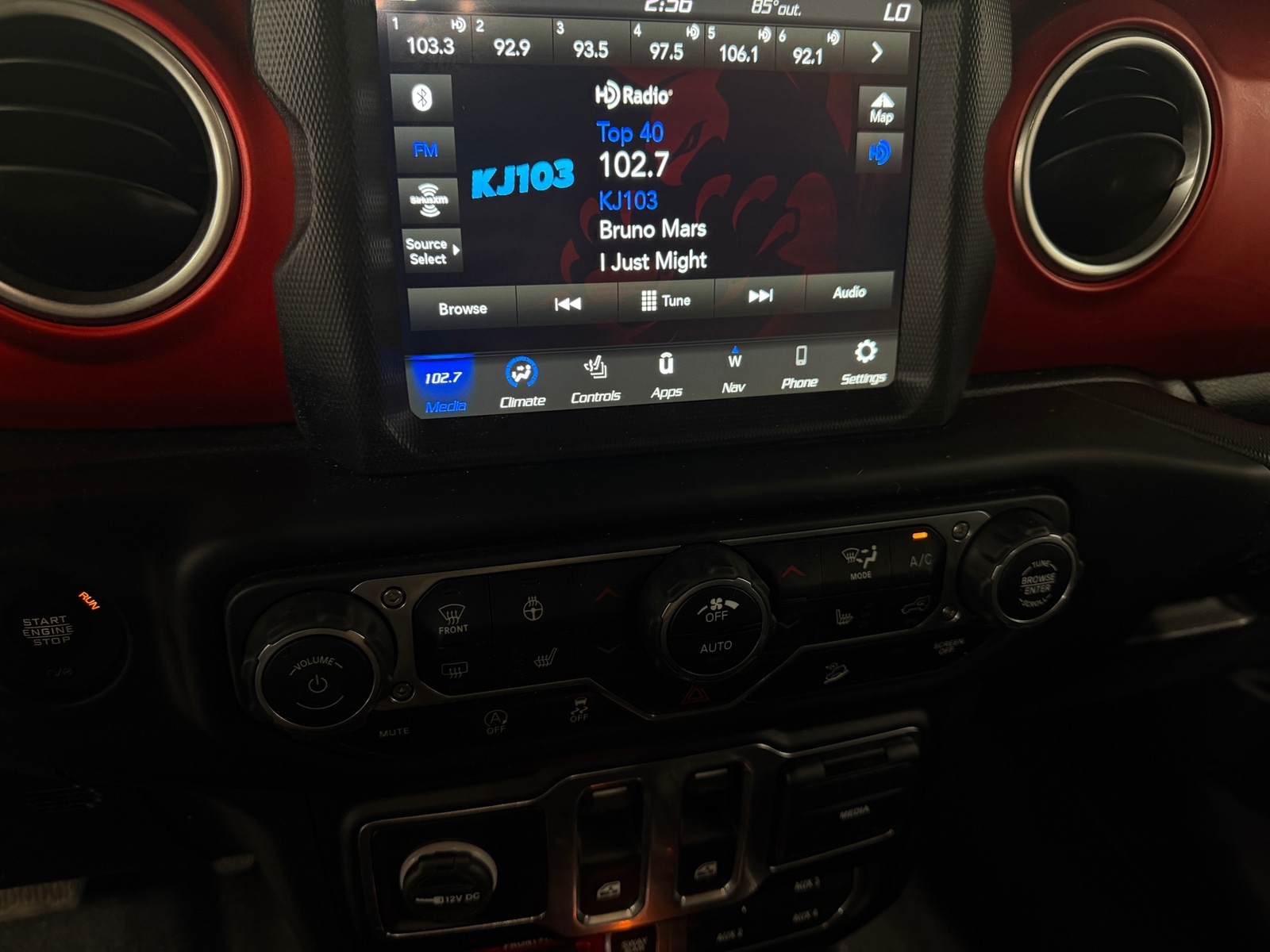 Thumbnail: 2020 Jeep Wrangler - 4