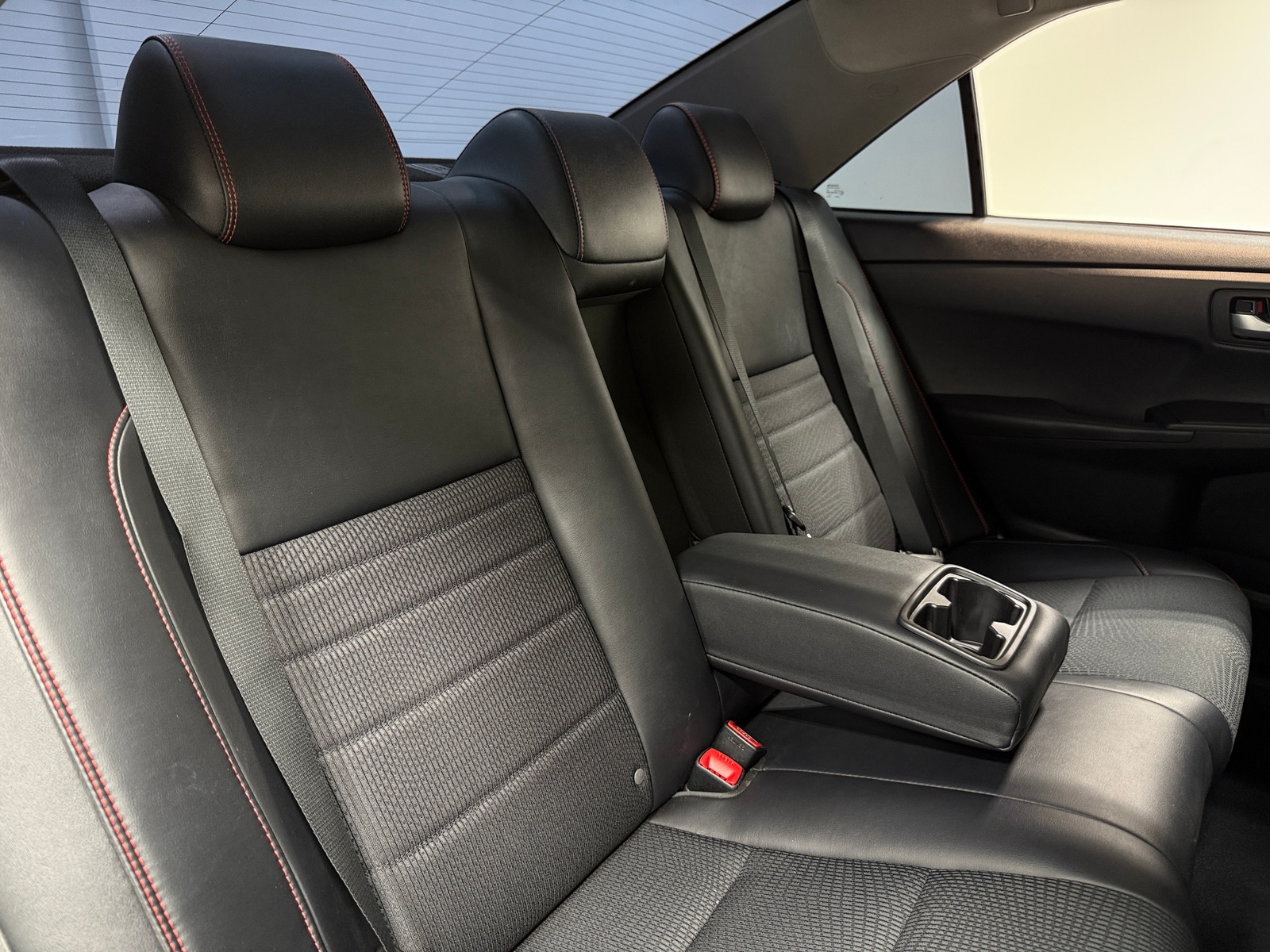 Thumbnail: 2017 Toyota Camry - 6