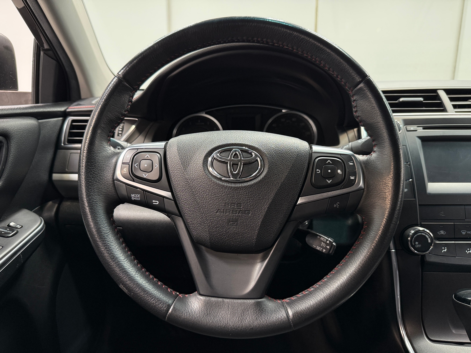 Thumbnail: 2017 Toyota Camry - 5
