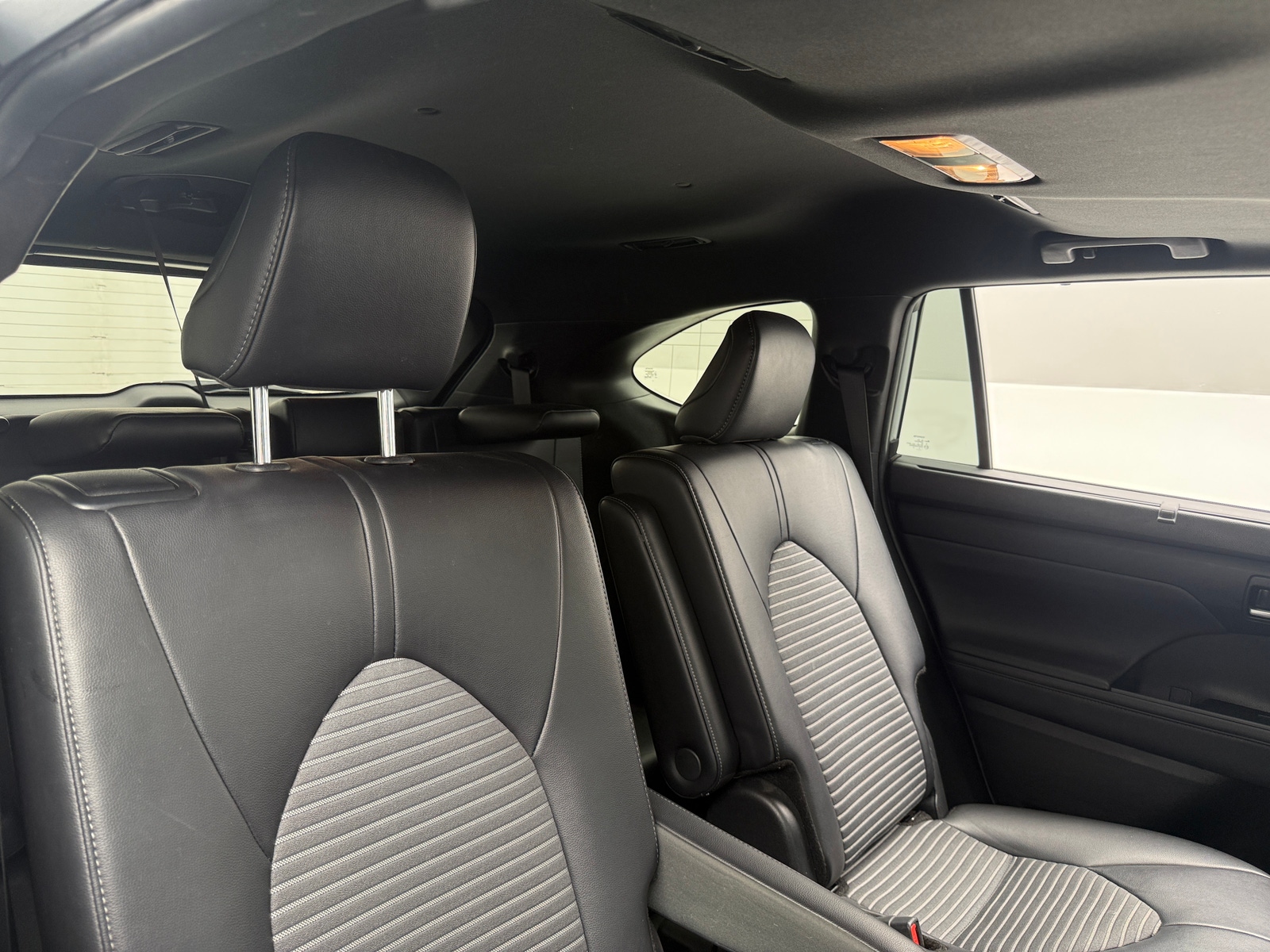 Thumbnail: 2024 Toyota Highlander - 5