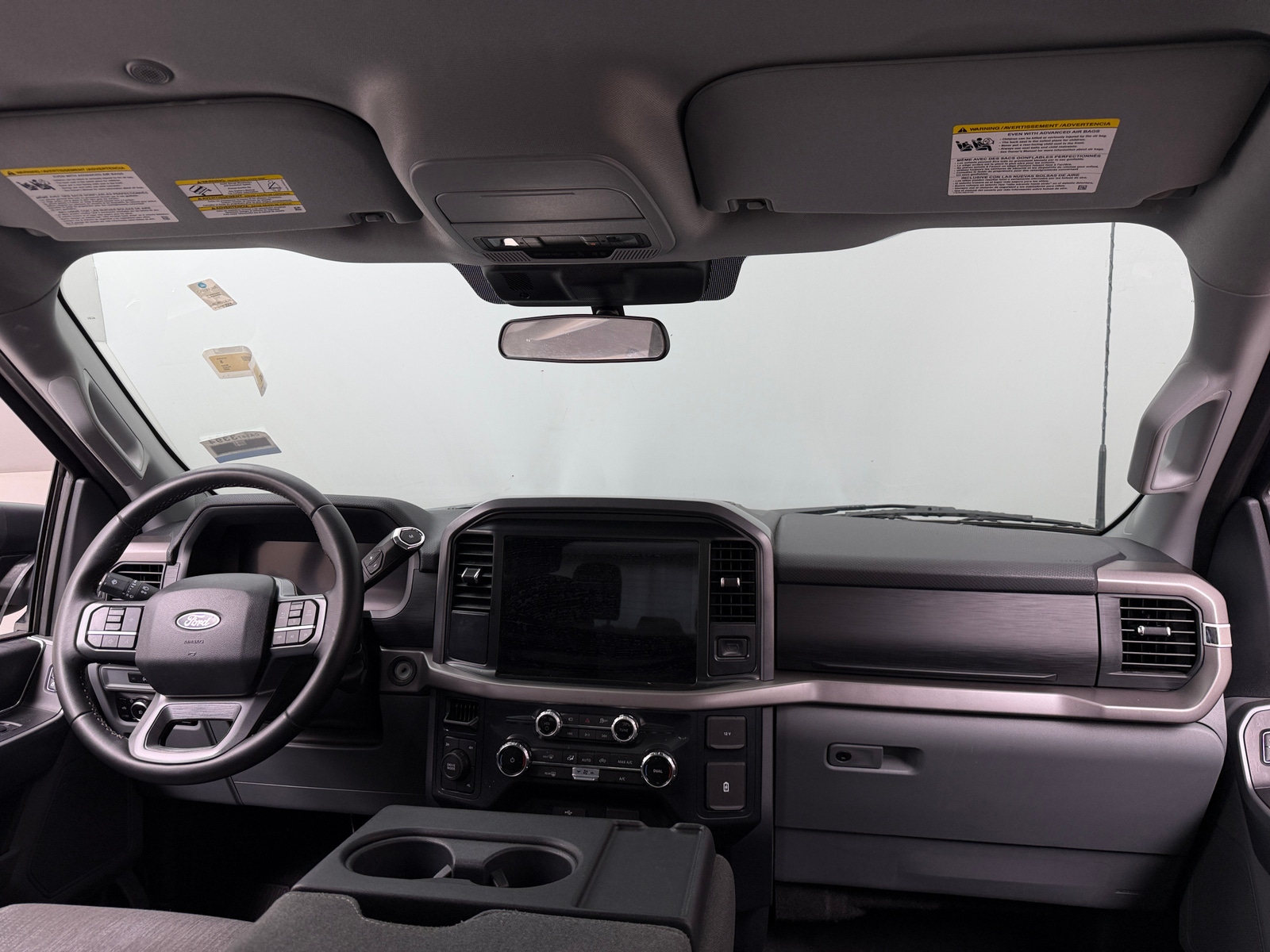 Thumbnail: 2025 Ford Econoline - 3