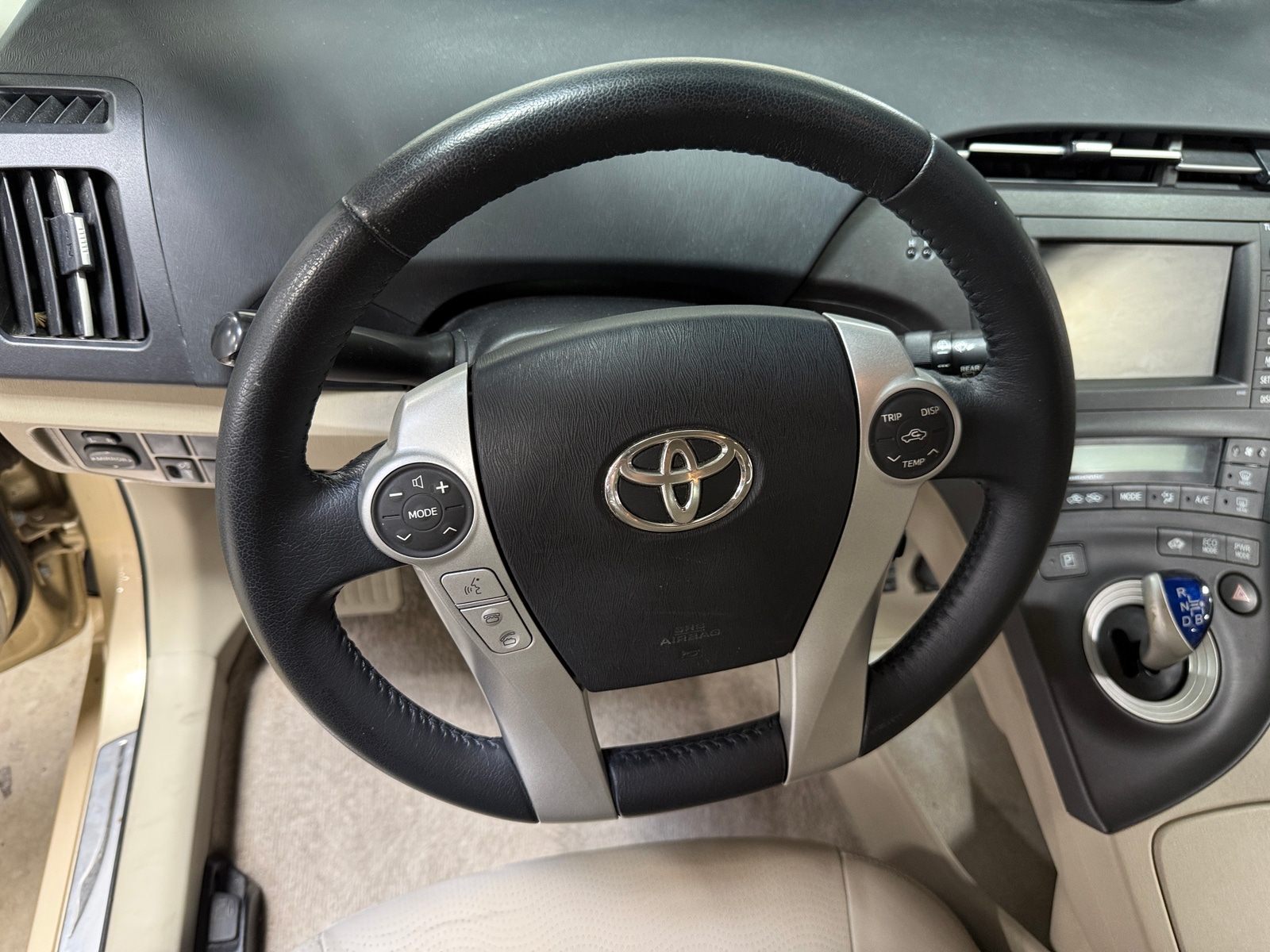 Thumbnail: 2011 Toyota Prius - 4