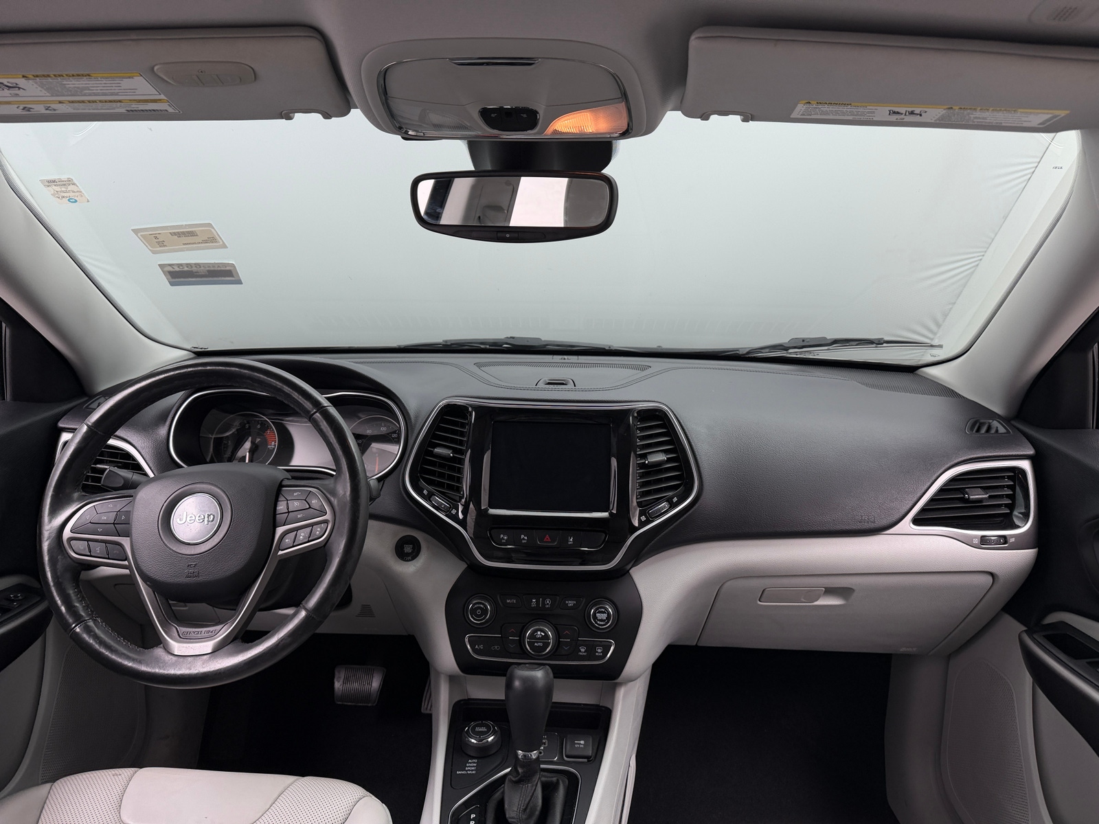 Thumbnail: 2020 Jeep Cherokee - 2