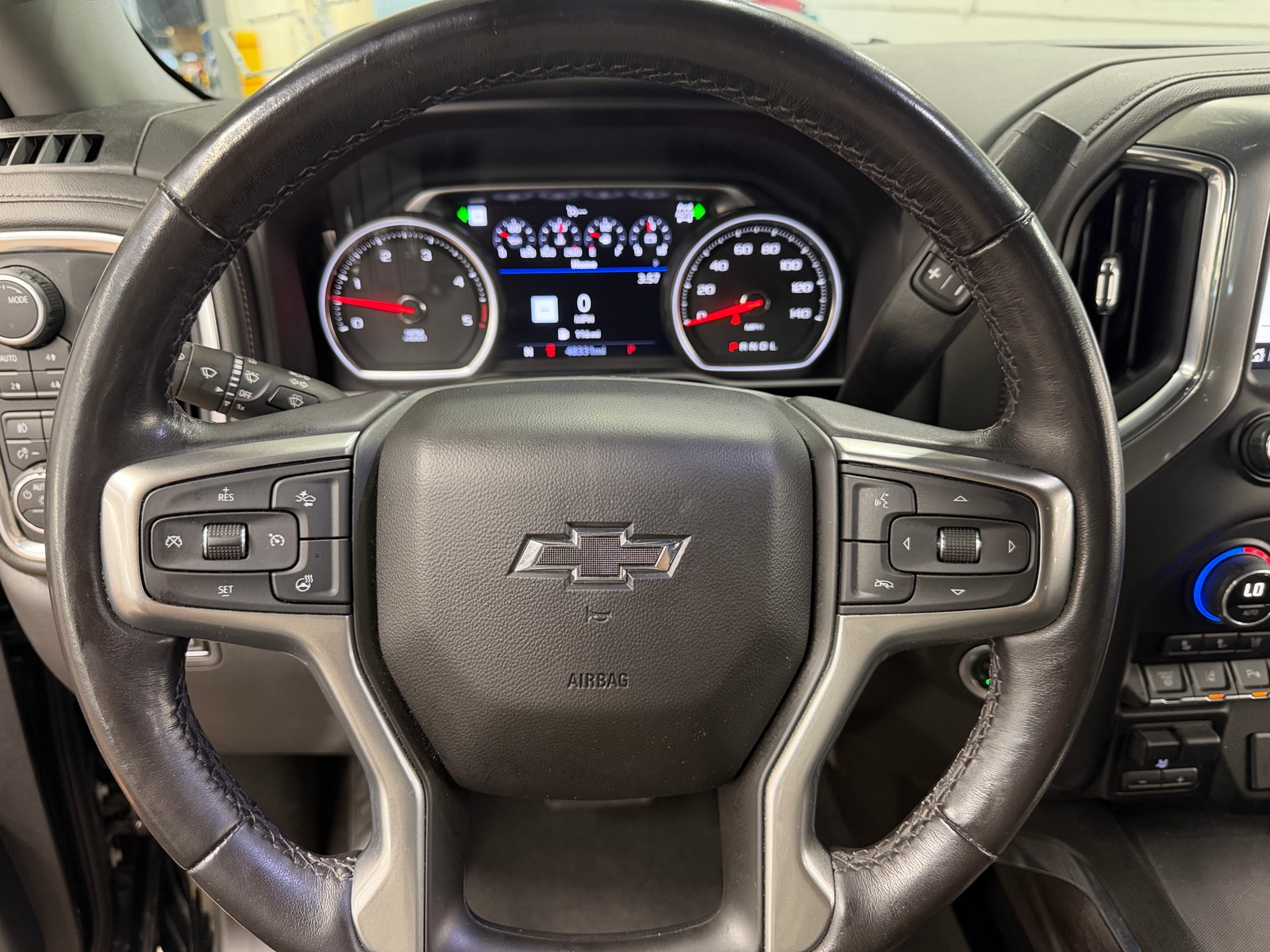 Thumbnail: 2022 Chevrolet Silverado 2500 - 4