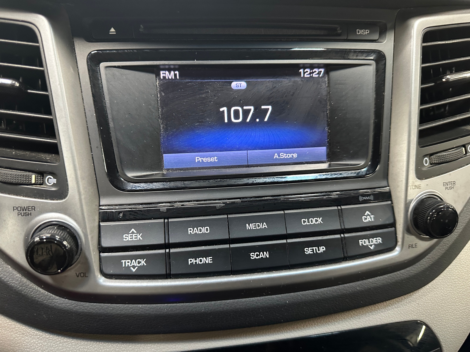 Thumbnail: 2017 Hyundai Tucson - 4