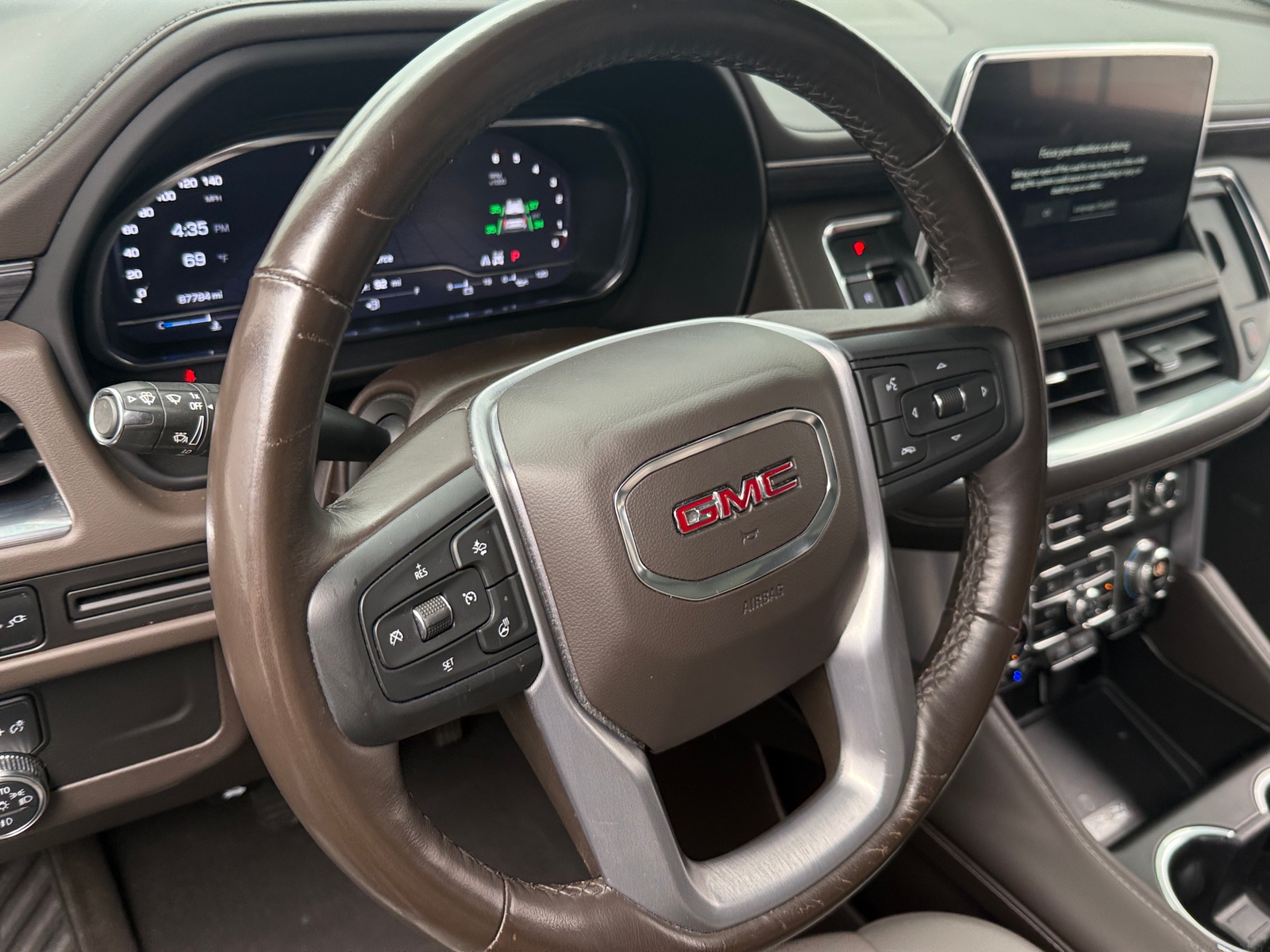 Thumbnail: 2022 GMC Yukon - 4