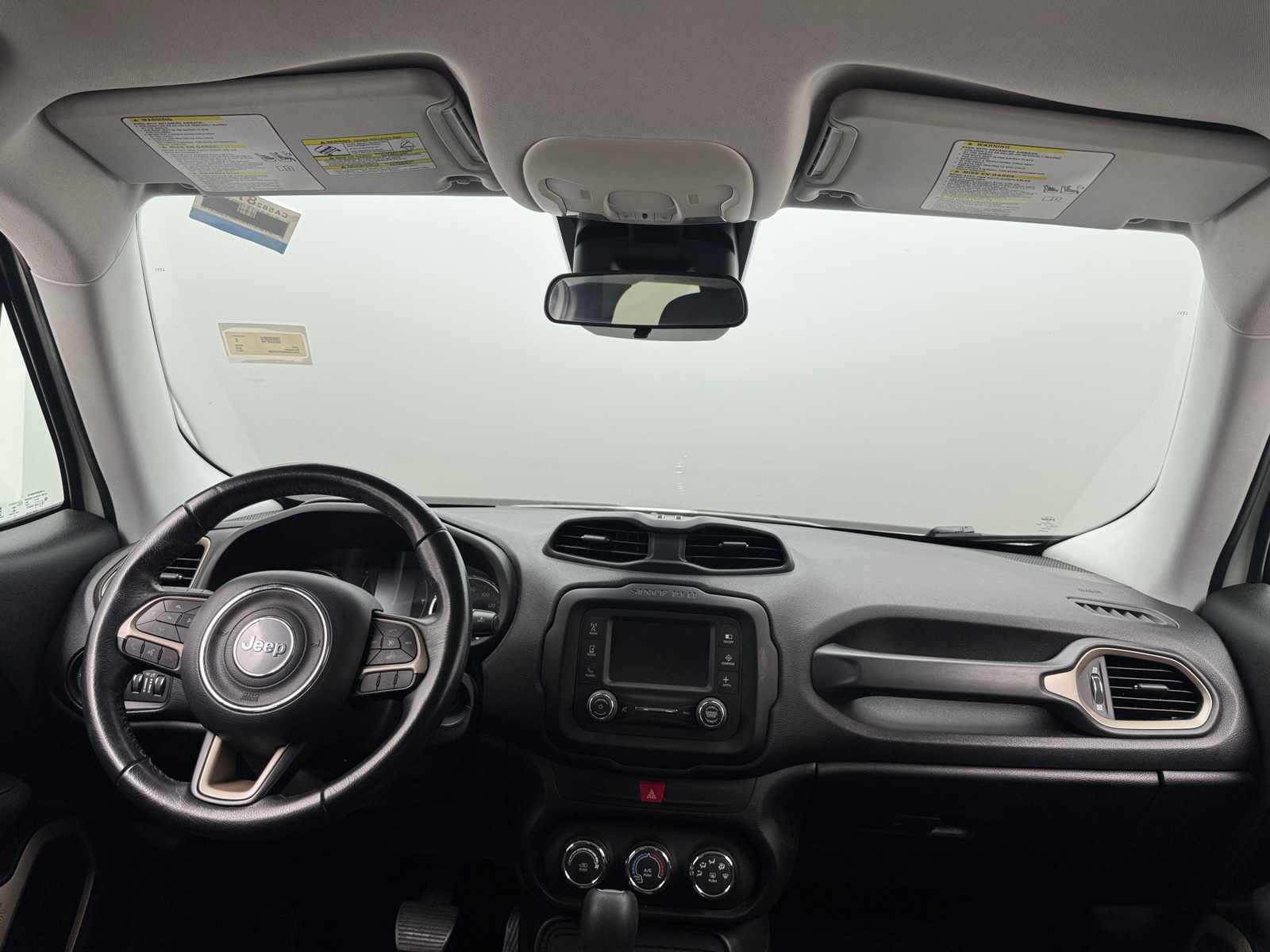 Thumbnail: 2017 Jeep Renegade - 3