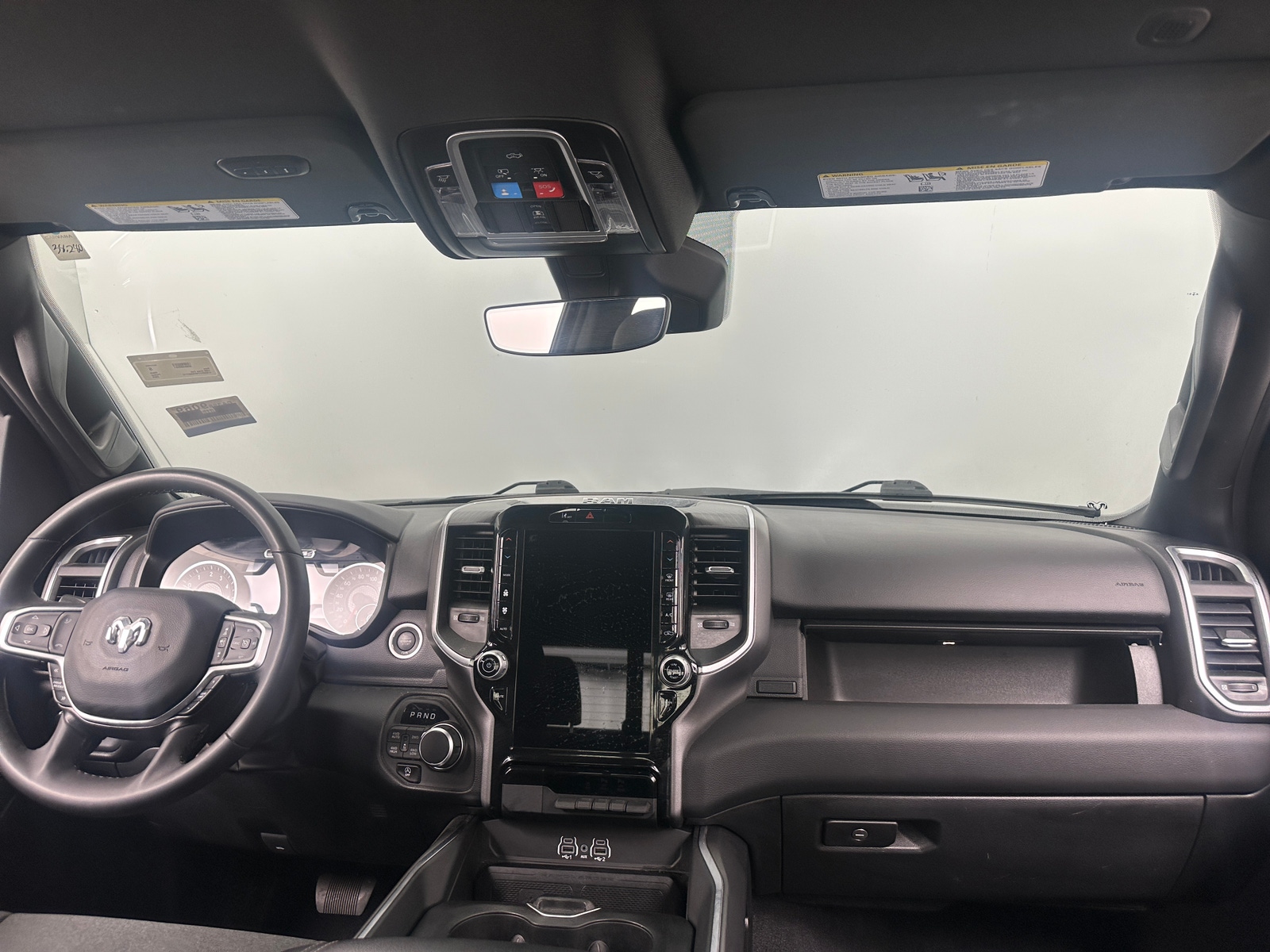 Thumbnail: 2025 RAM 1500 - 3