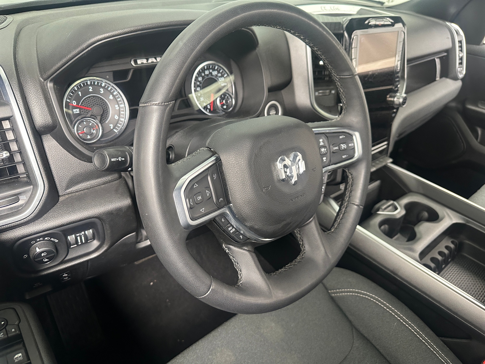 Thumbnail: 2025 RAM 1500 - 5