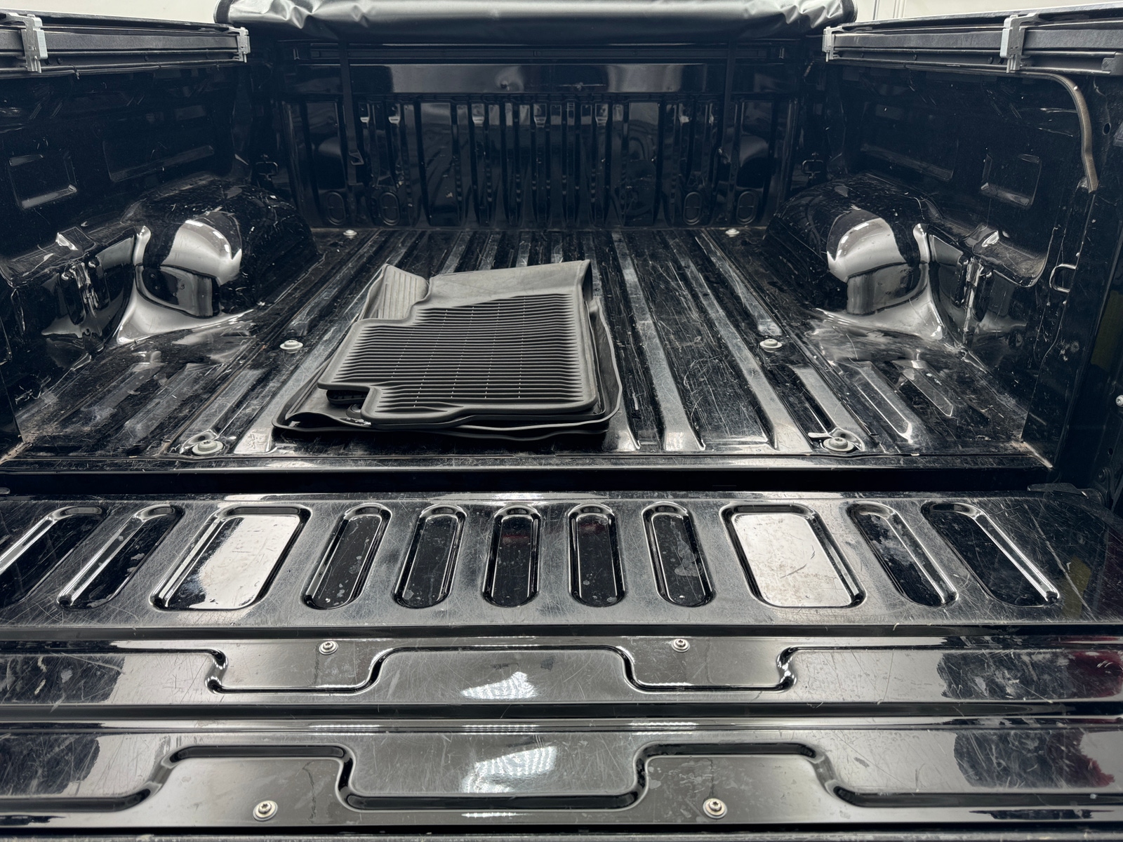 Thumbnail: 2020 Toyota Tundra - 7
