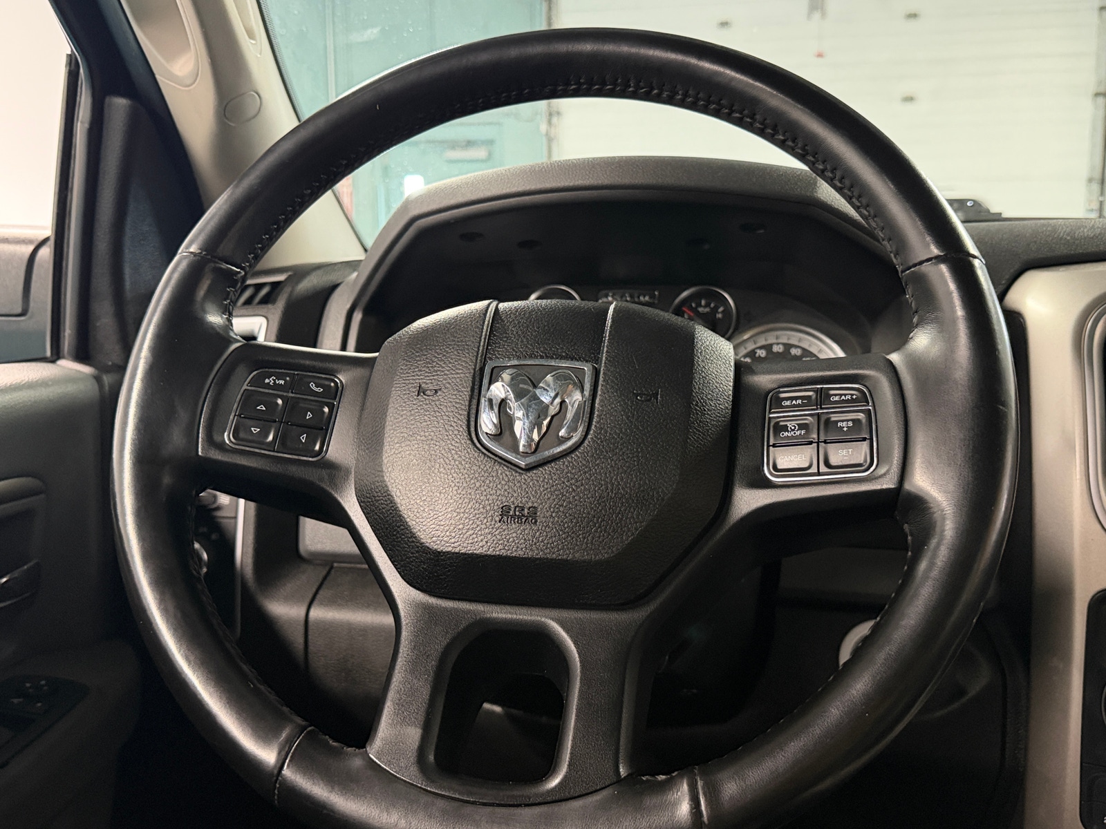 Thumbnail: 2020 RAM 1500 Classic - 5
