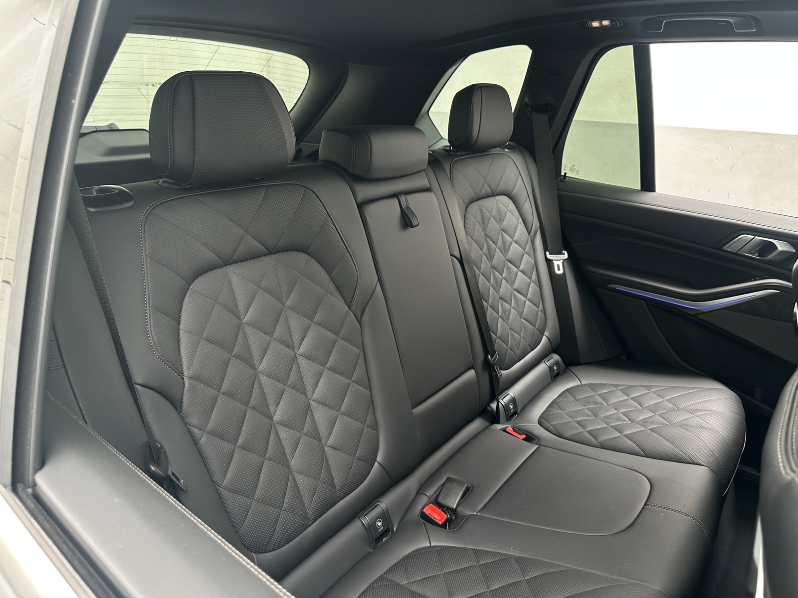 Thumbnail: 2026 BMW X5 - 6