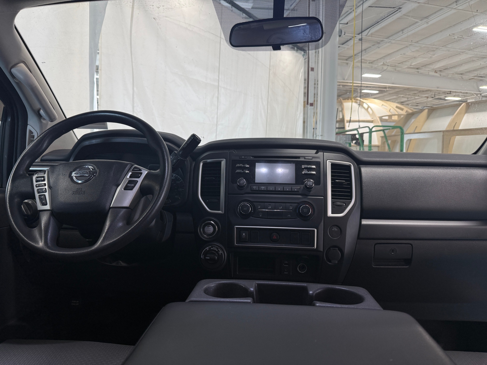 Thumbnail: 2018 Nissan Titan - 3