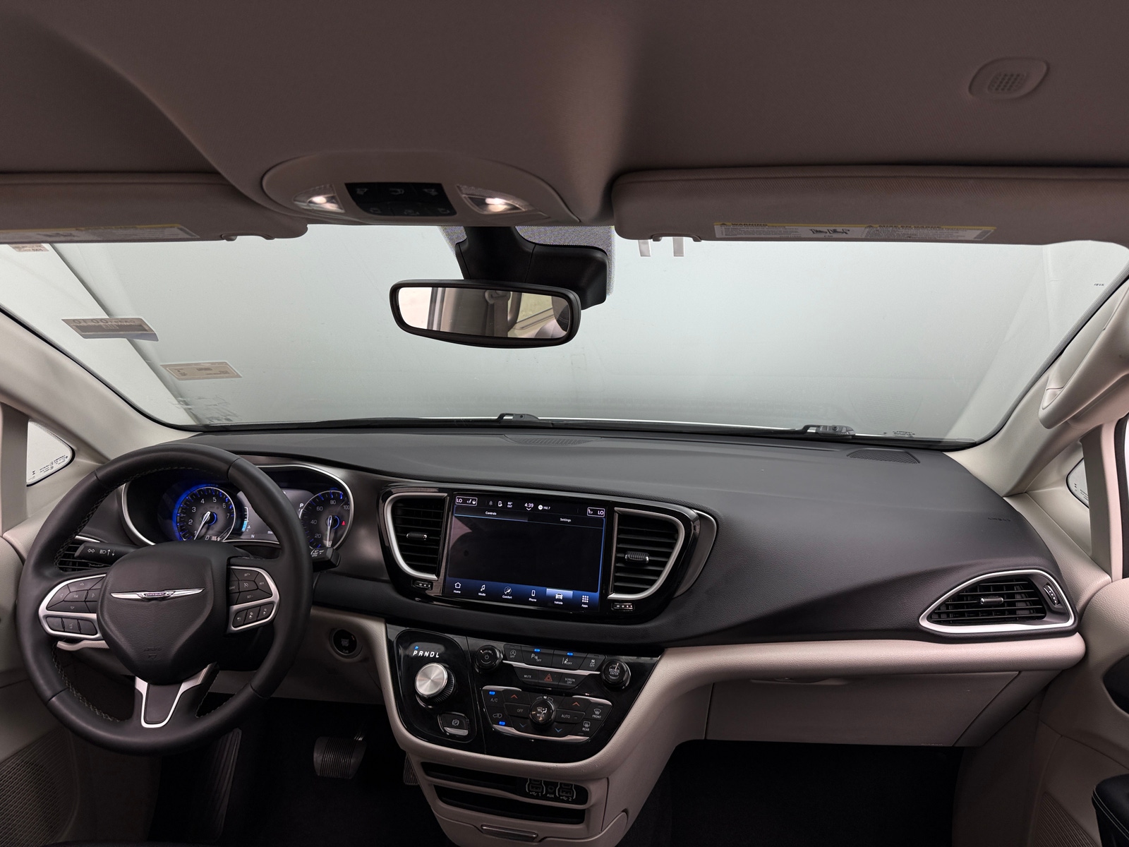 Thumbnail: 2024 Chrysler Pacifica - 2